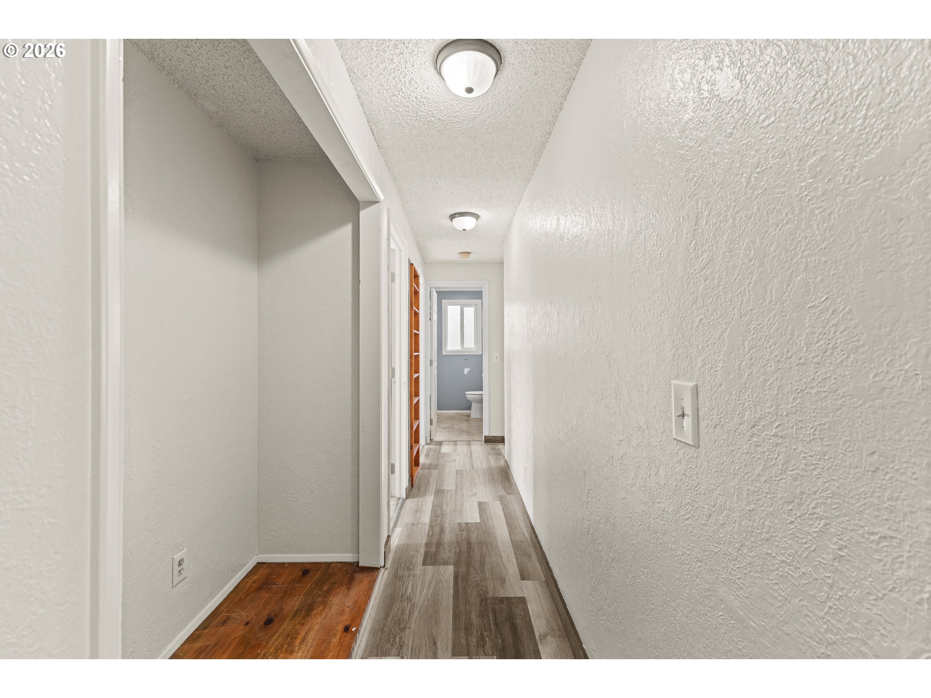 1816 Sunset Ct Property Photo 25