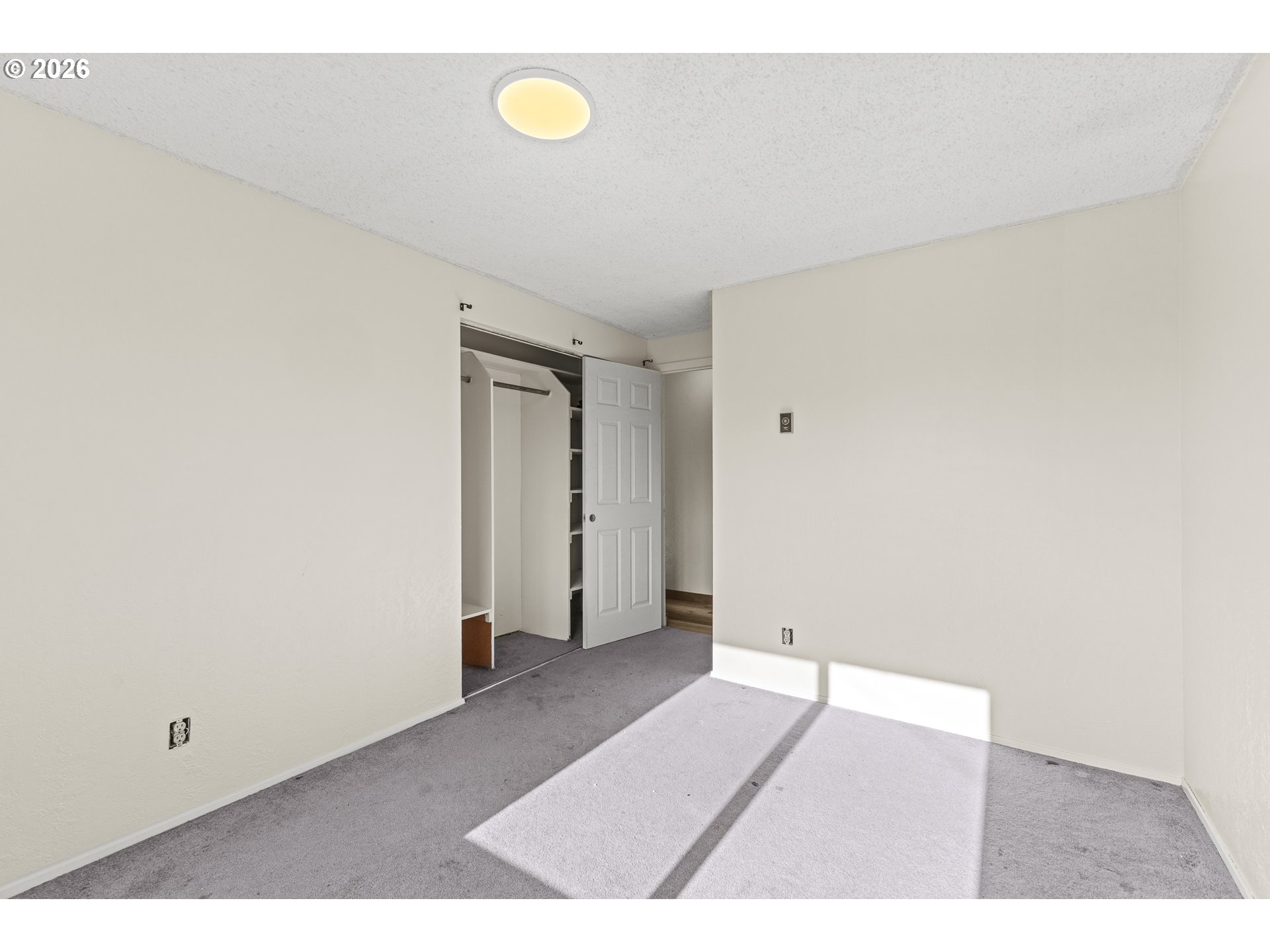1816 Sunset Ct Property Photo 27
