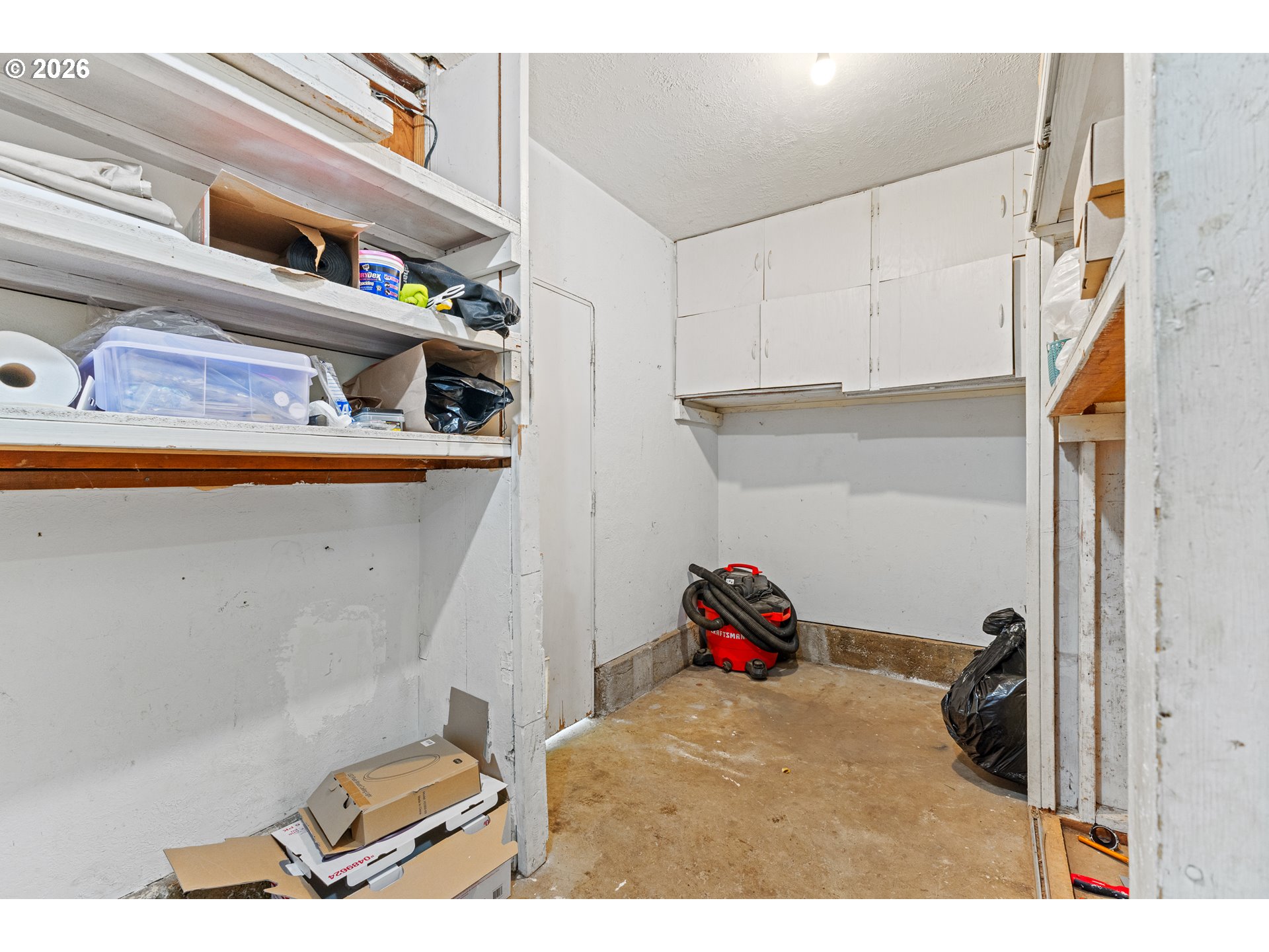 1816 Sunset Ct Property Photo 38