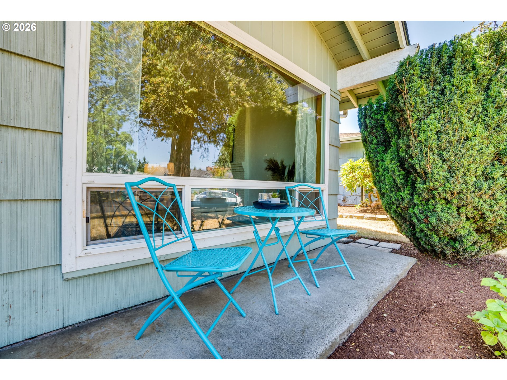 11810 Ne Siskiyou St Property Photo 1