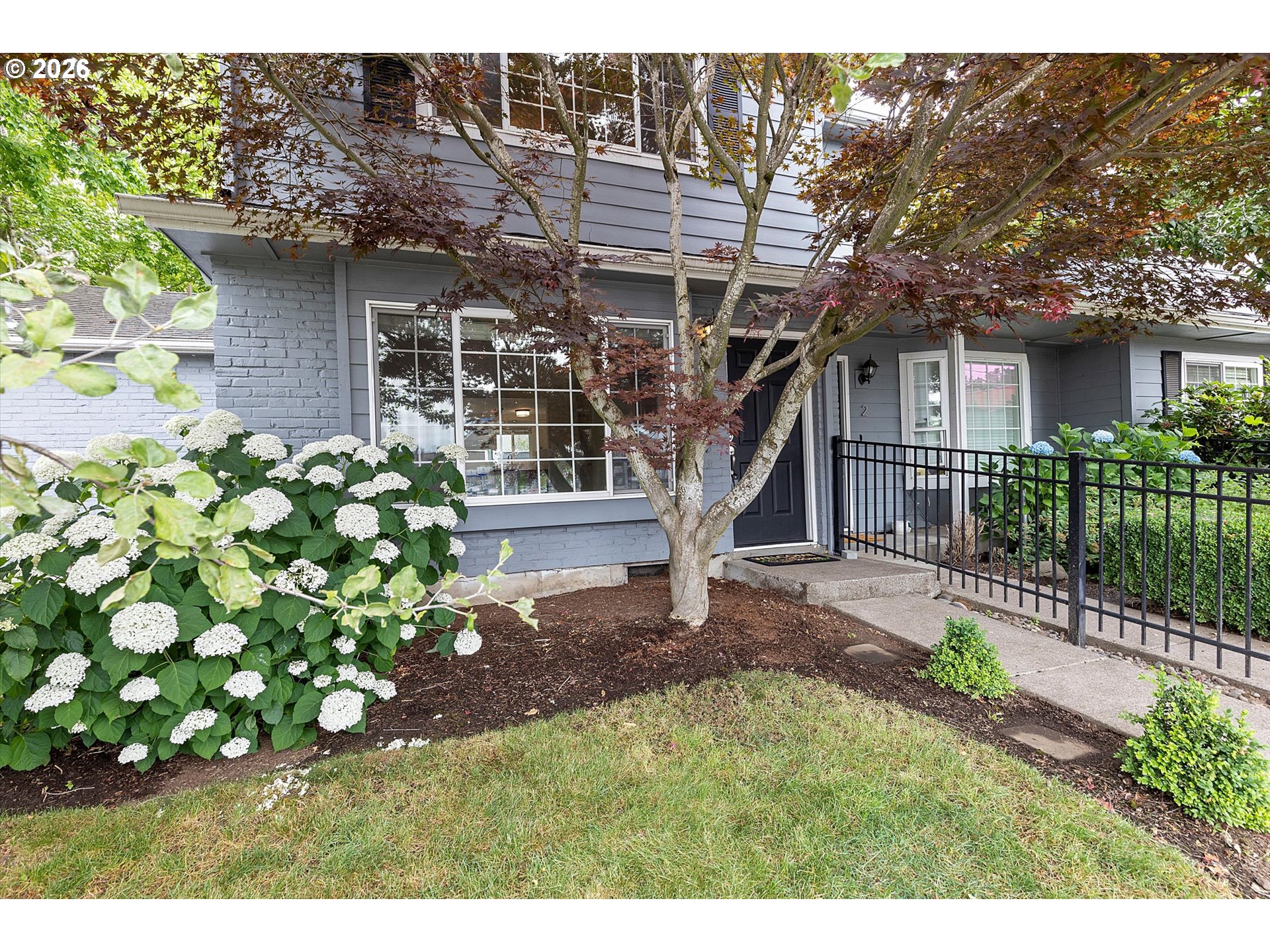 1255 Nw Trail Ave 1 Property Photo 1