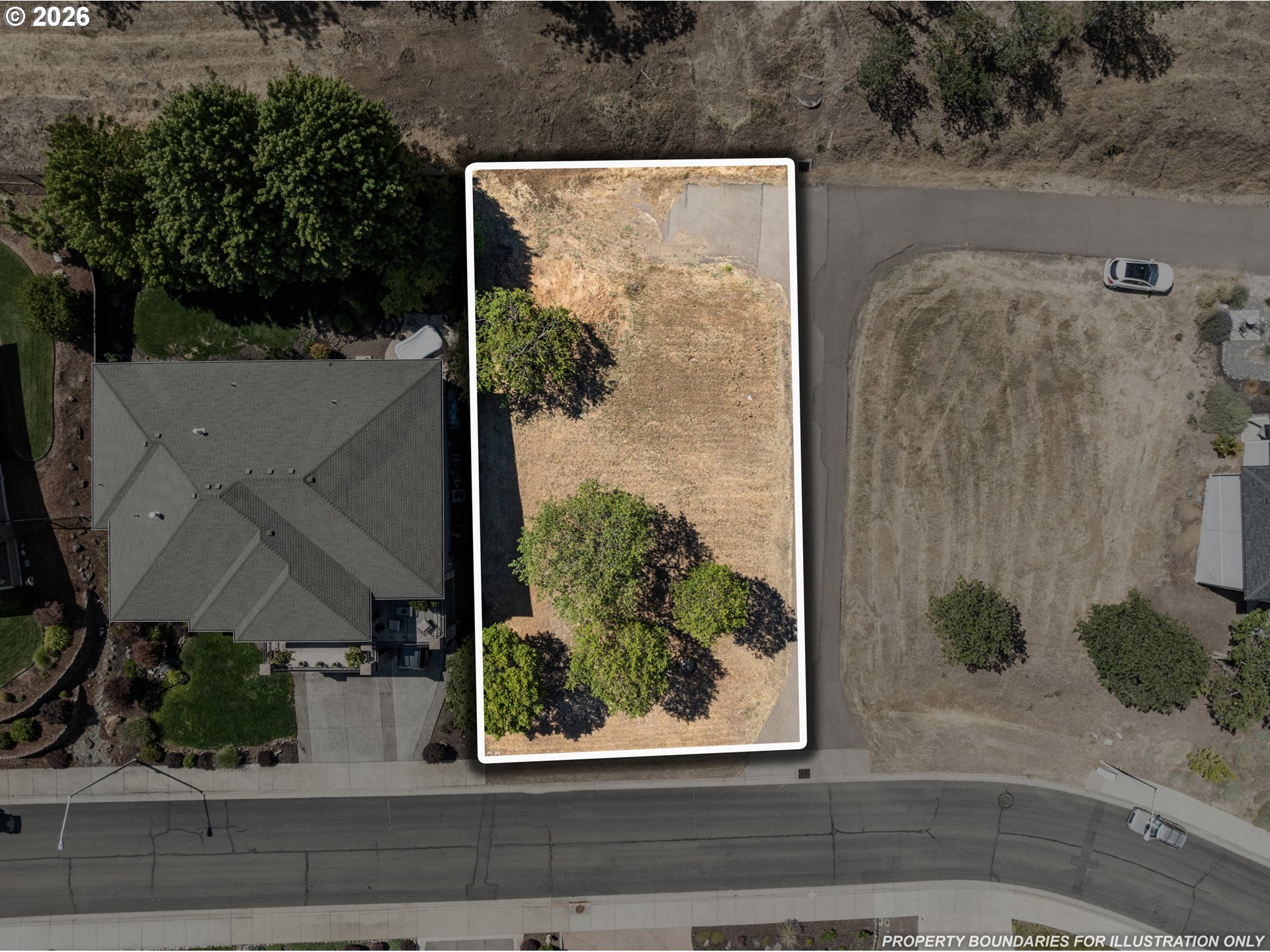 1330 Poppy Ridge Dr Property Photo 3