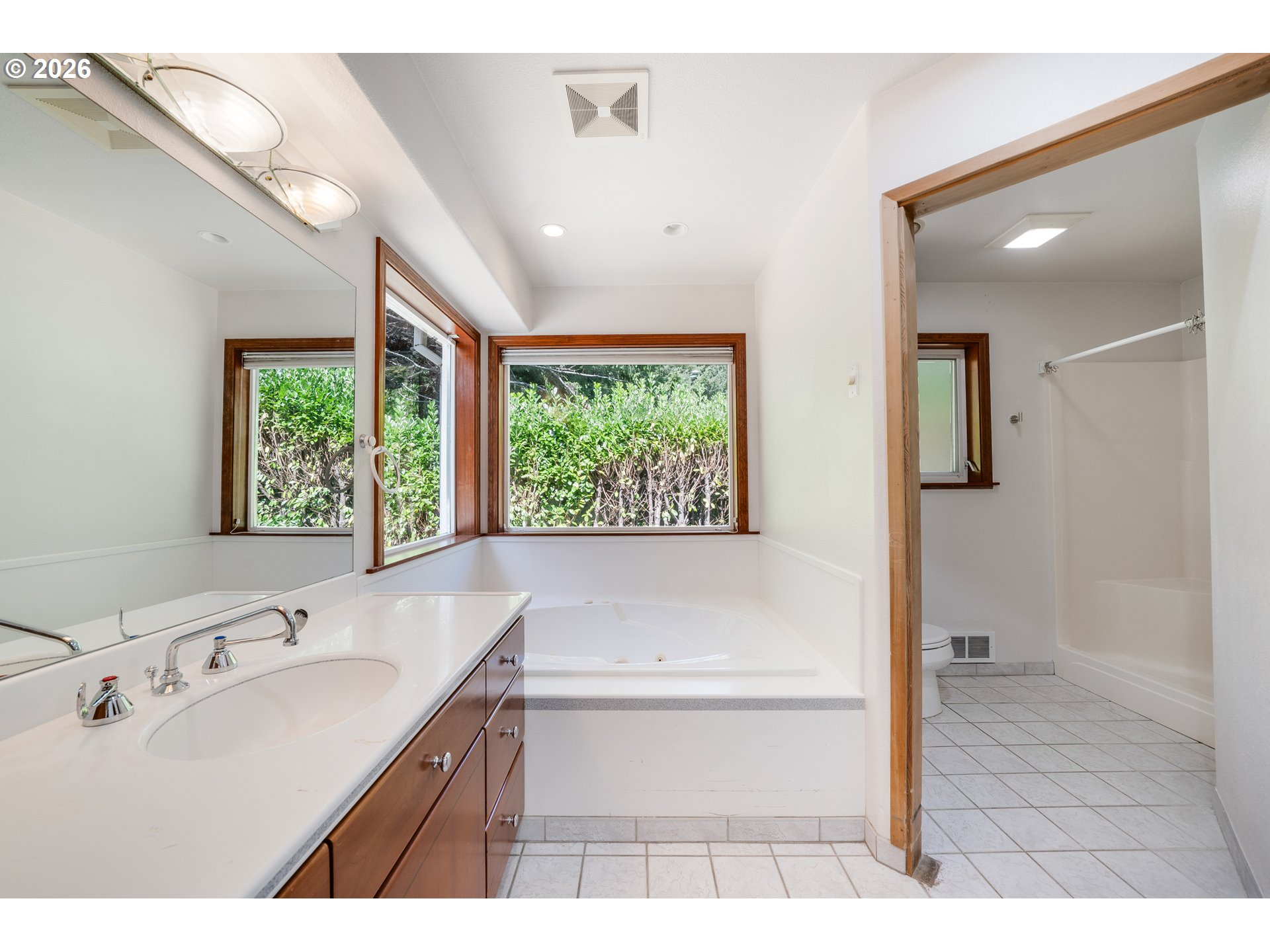 83534 Clear Lake Rd Property Photo 25