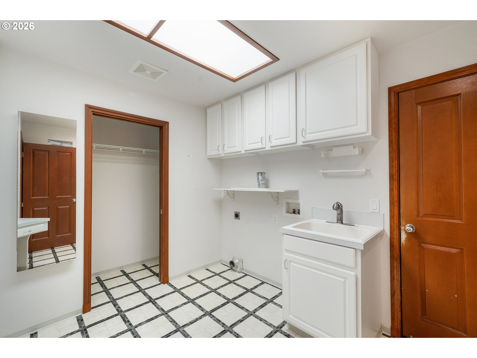 83534 Clear Lake Rd Property Photo 29