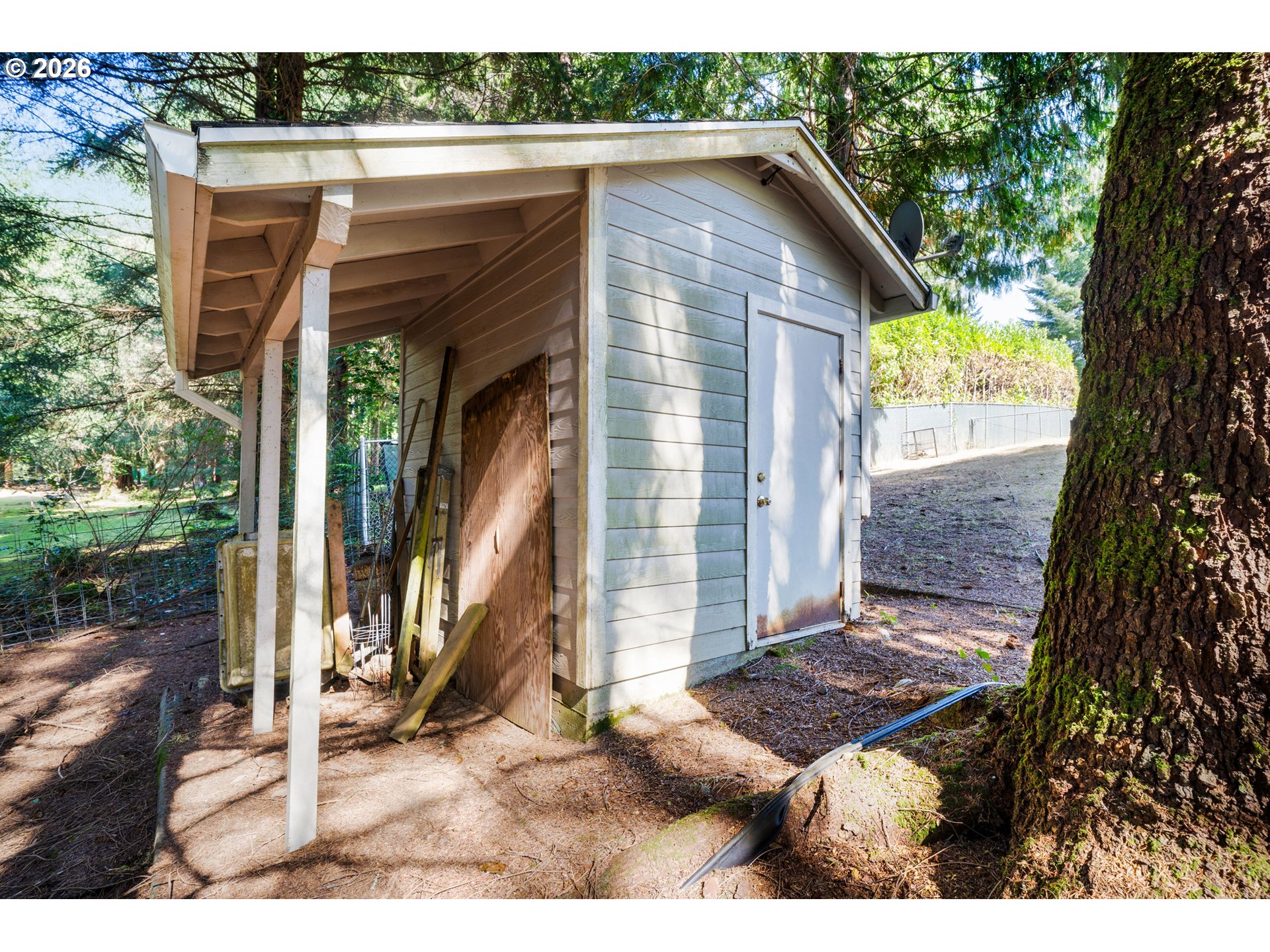 83534 Clear Lake Rd Property Photo 48