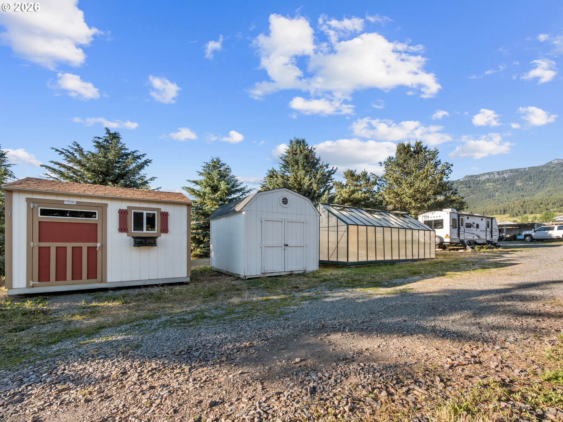 69568 Heritage Ln Property Photo 38