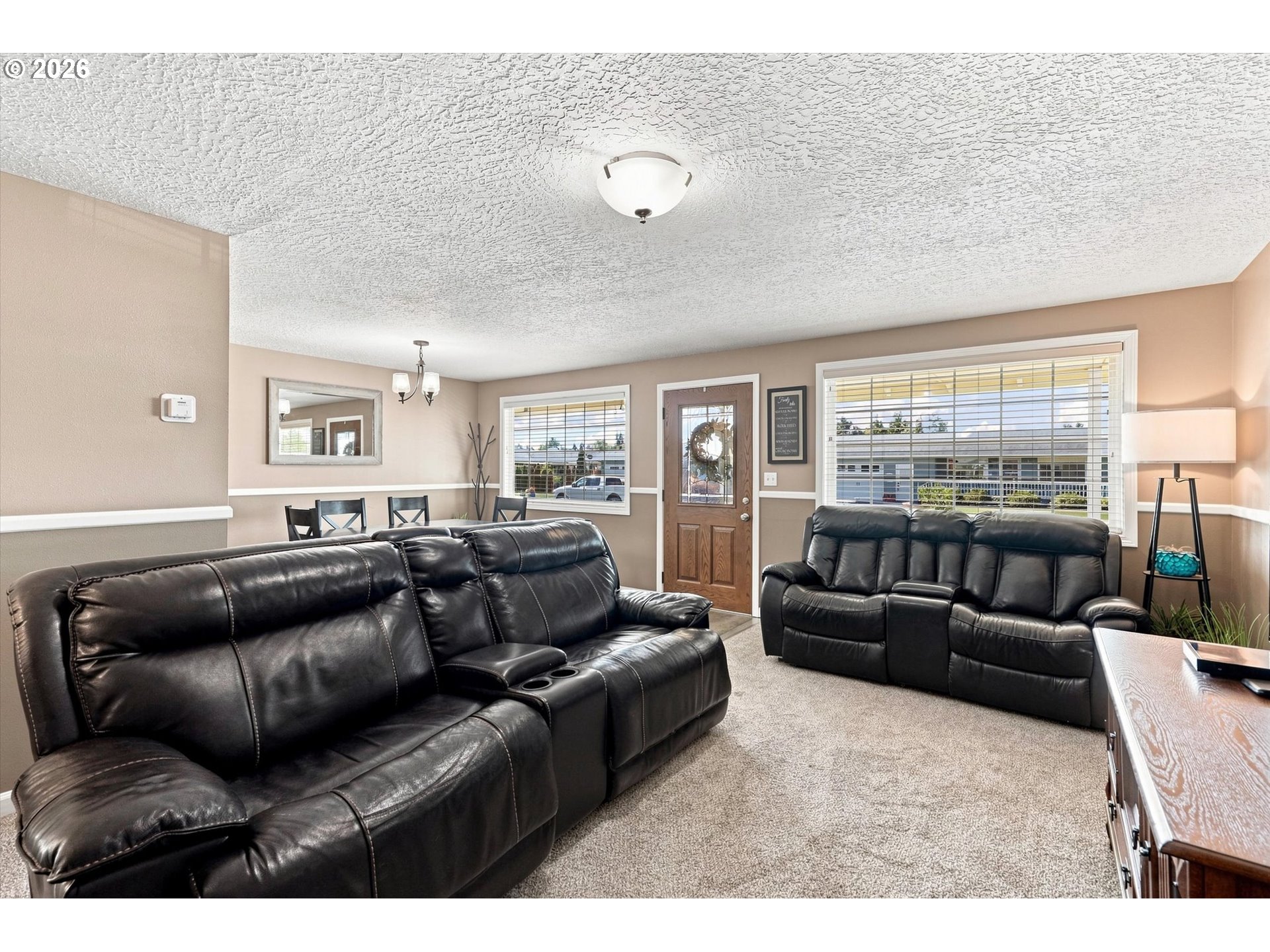1323 Garden Way Property Photo 7