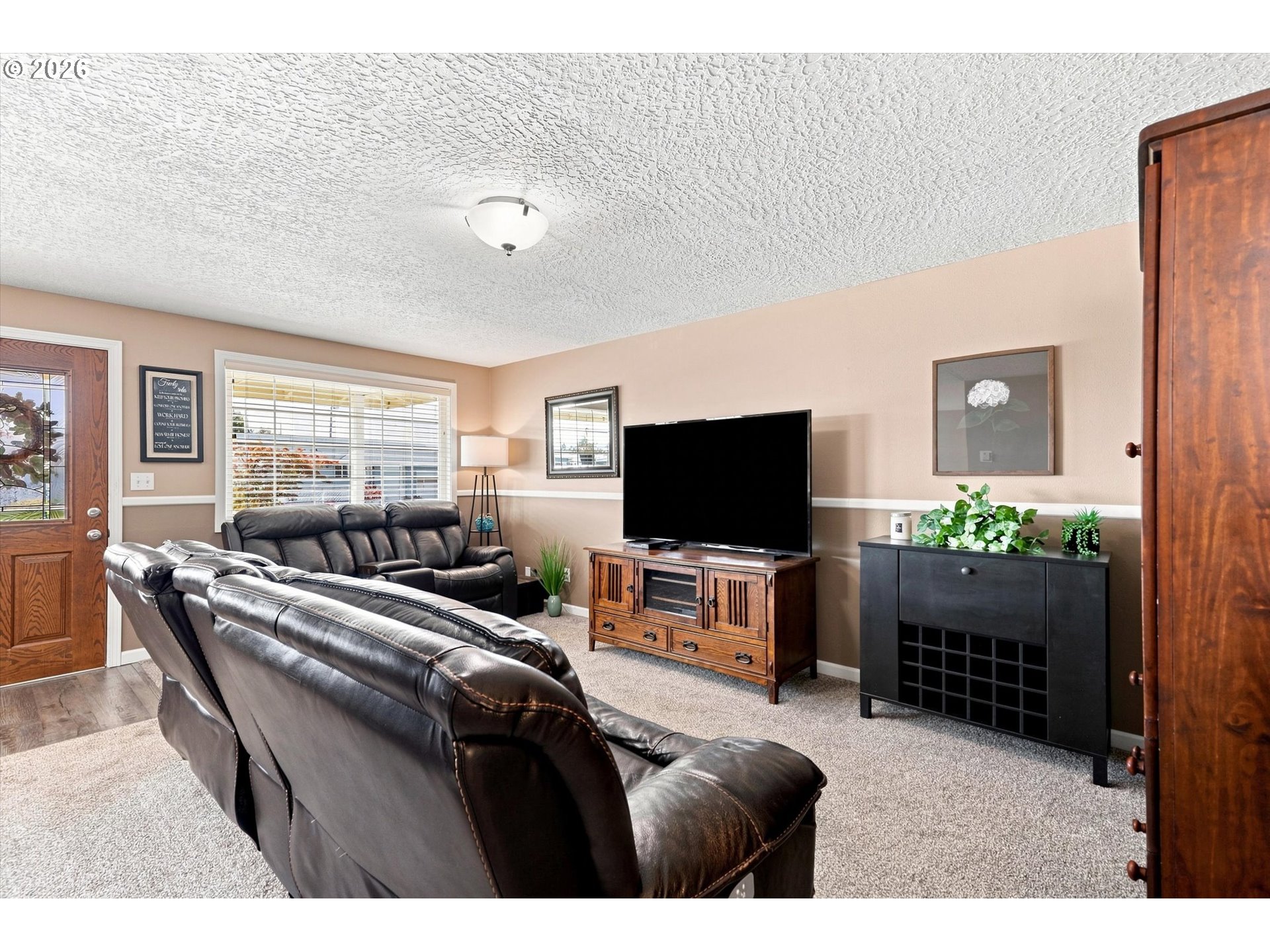 1323 Garden Way Property Photo 8