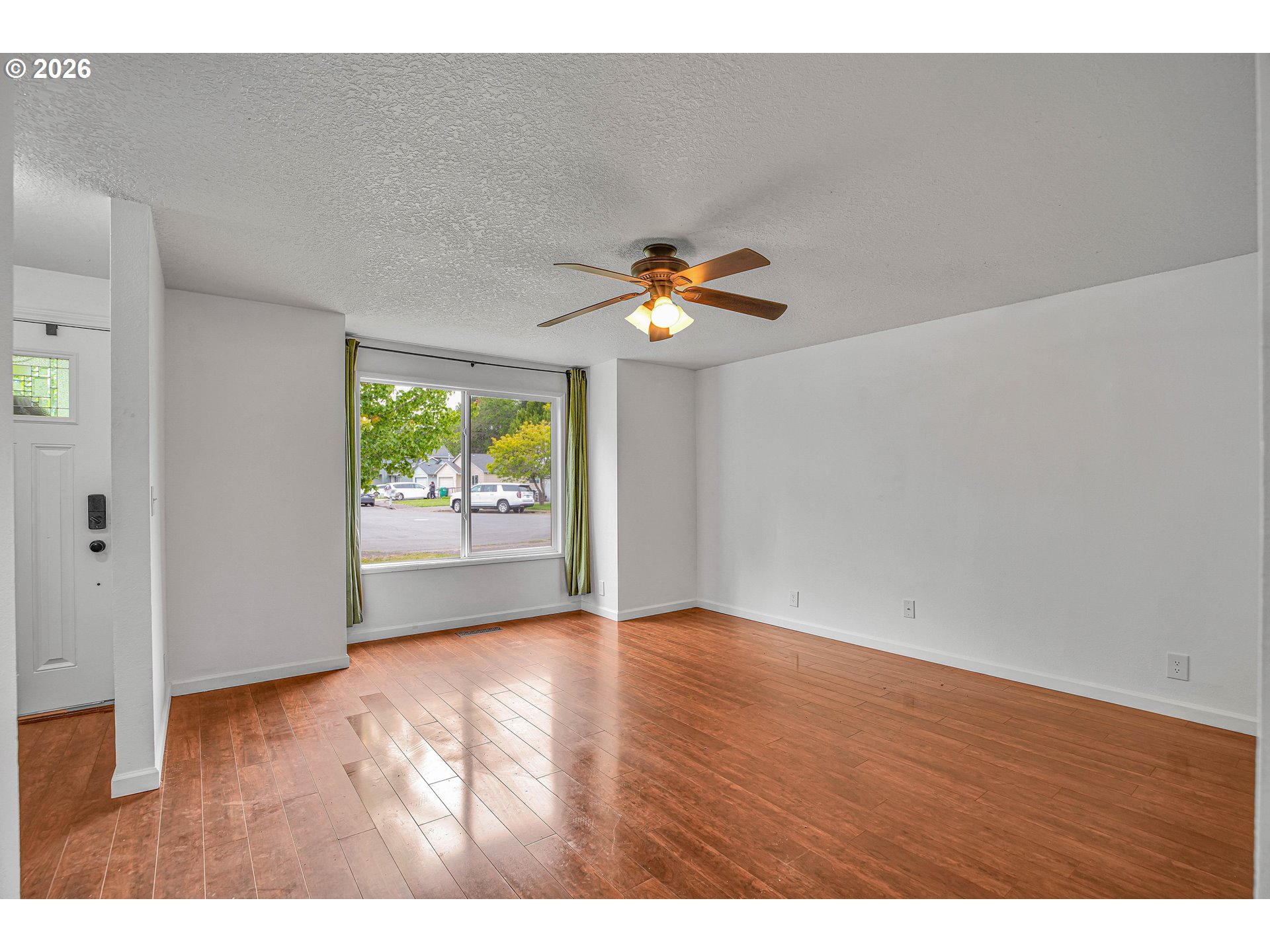 940 Sw 178th Pl Property Photo 5