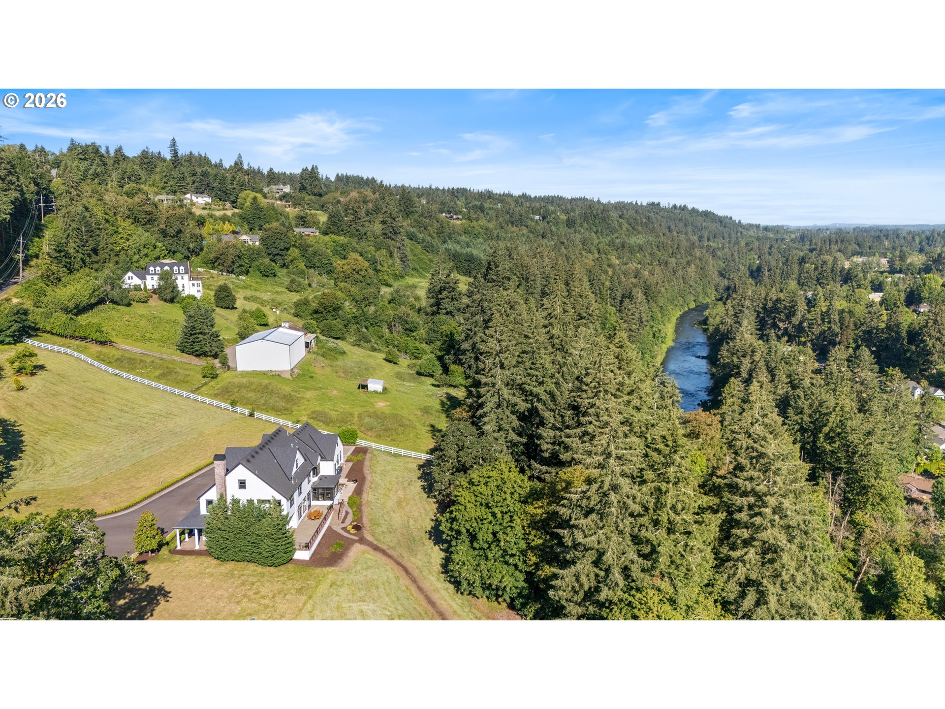 25125 Sw Petes Mountain Rd Property Photo 3