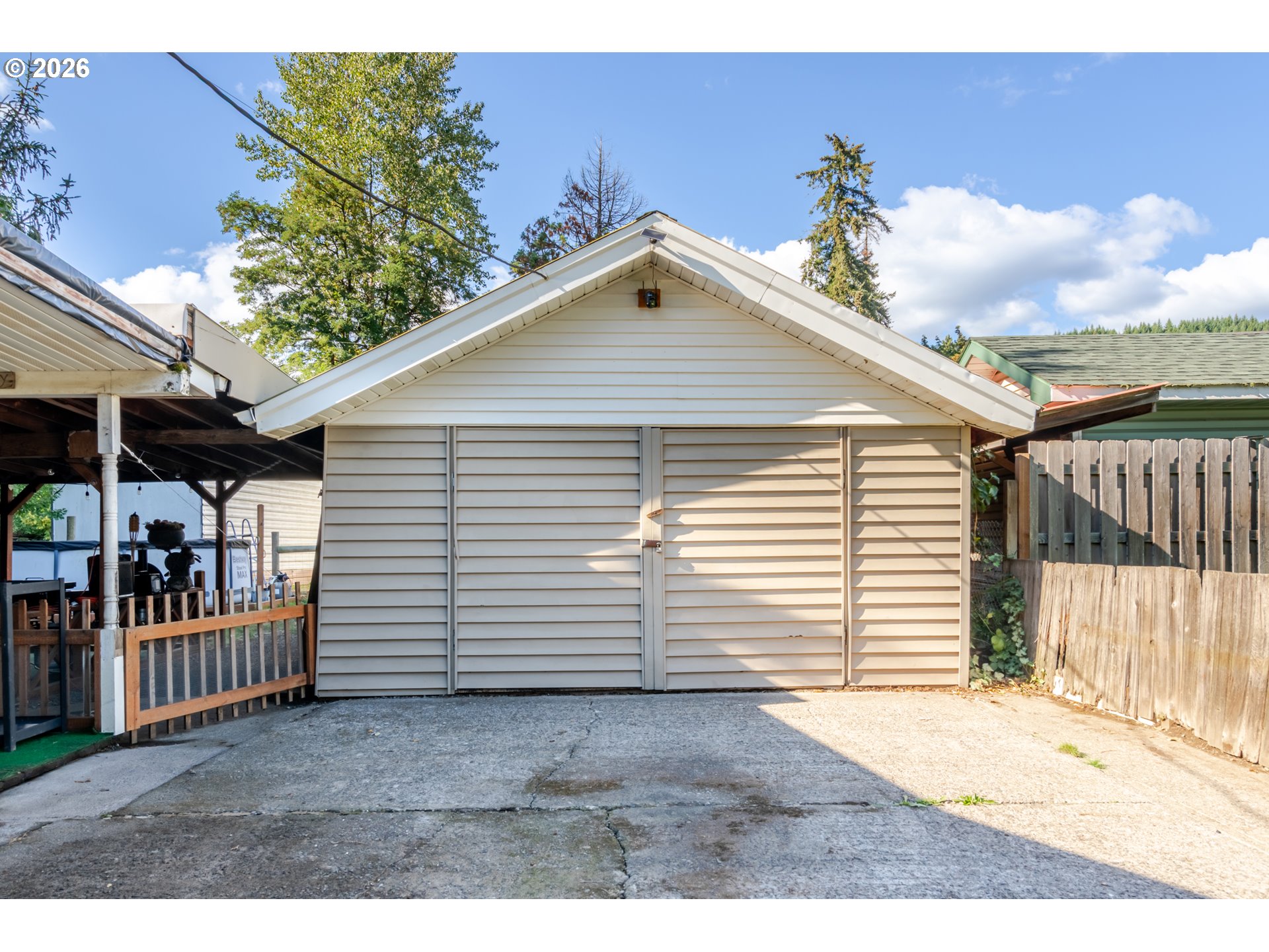 739 Nw River Rd Property Photo 18