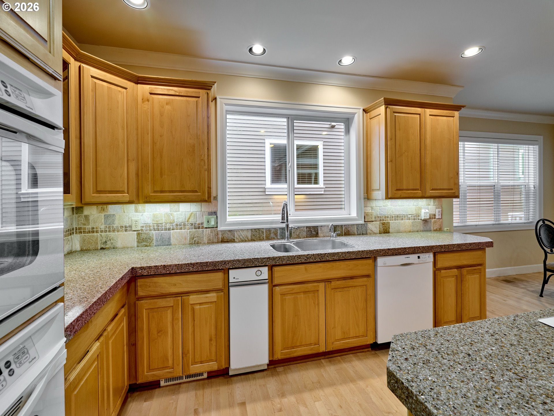 4746 Amherst Ct Property Photo 10