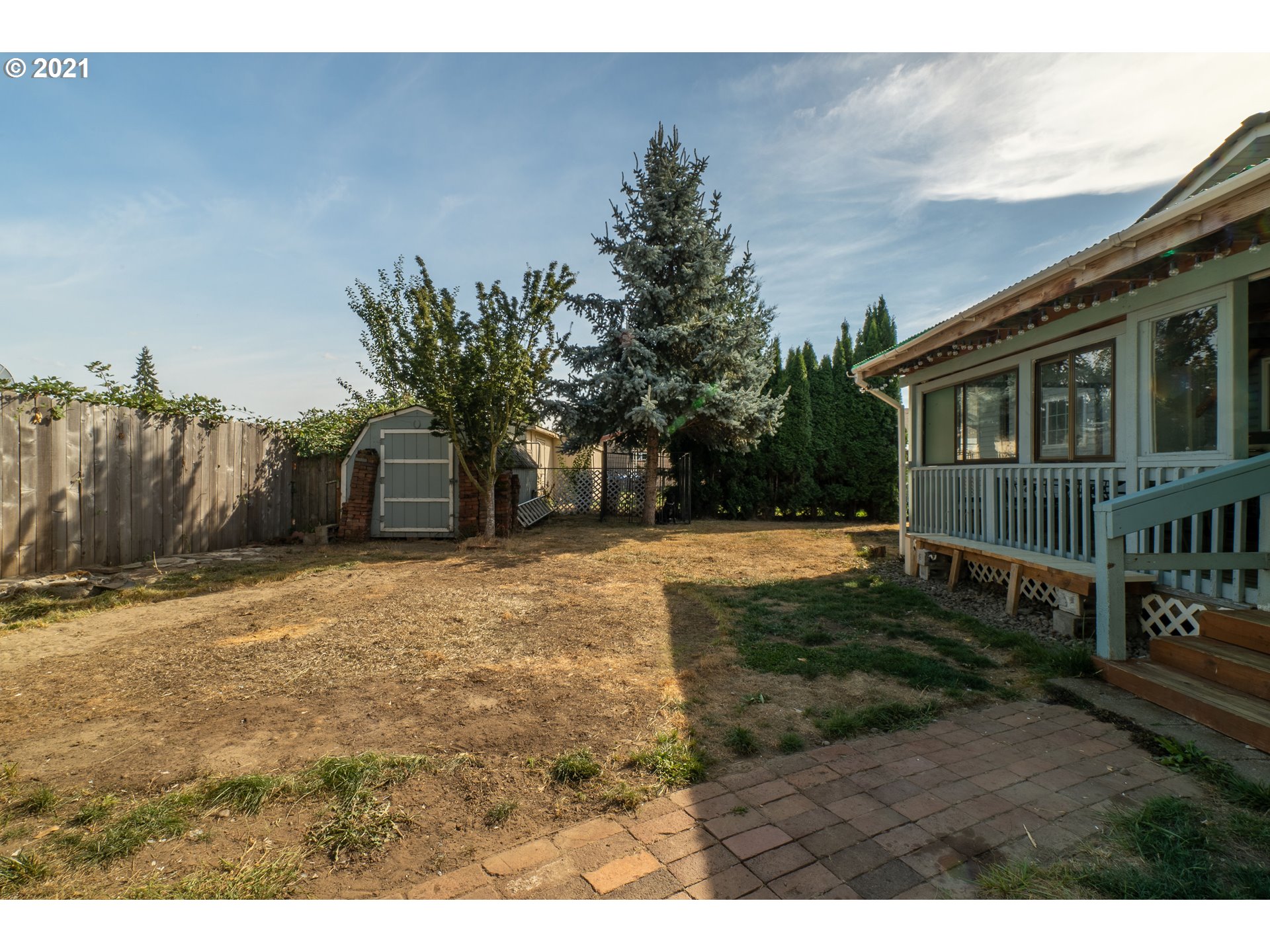 270 Brink Ct Property Photo 24