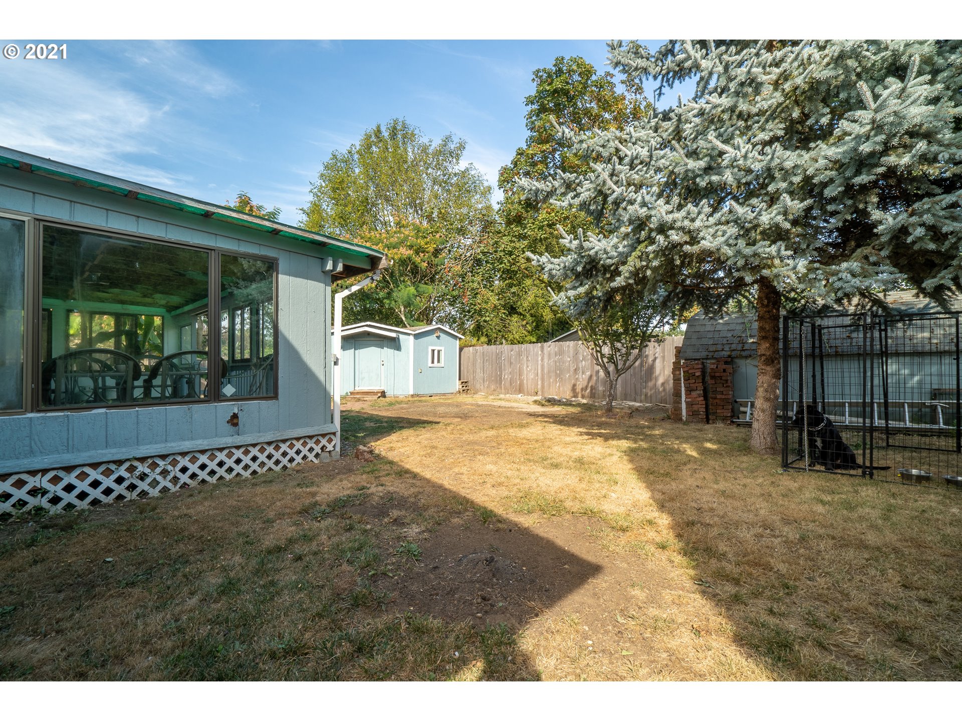 270 Brink Ct Property Photo 27
