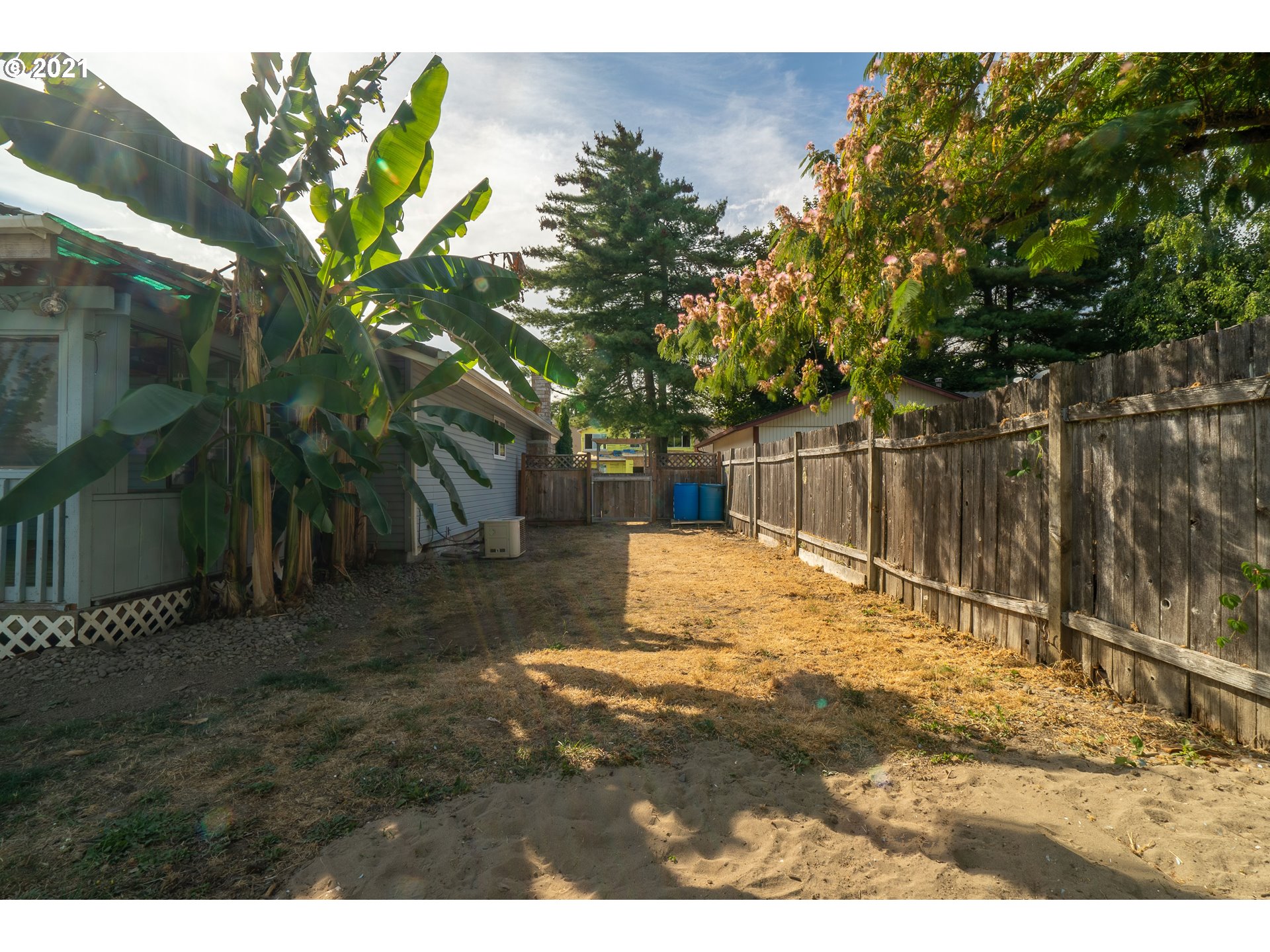 270 Brink Ct Property Photo 32
