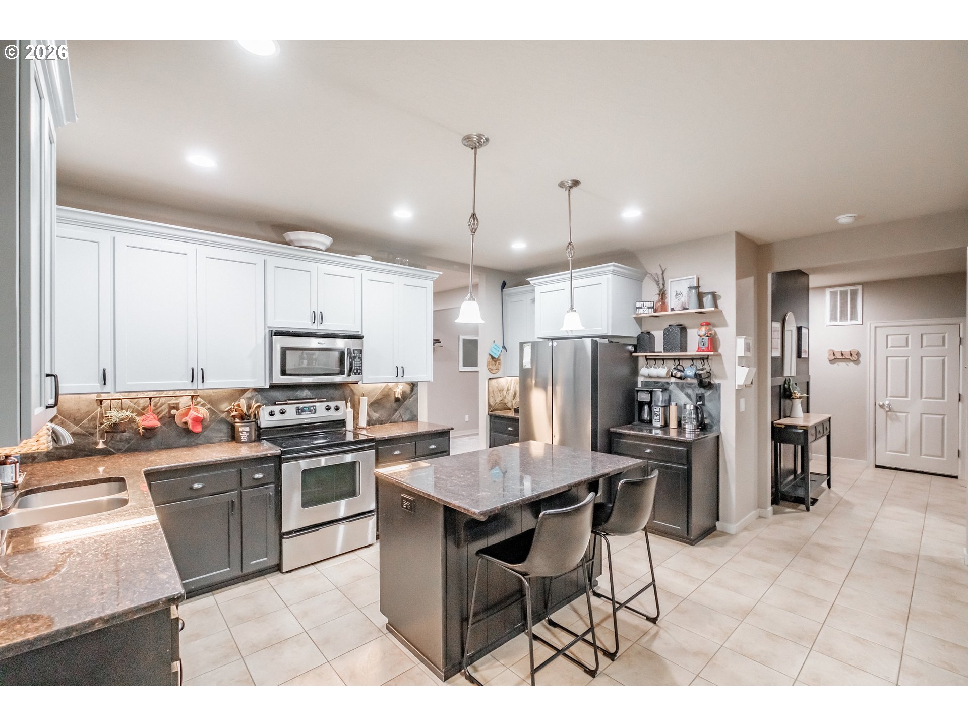 1000 Tasha Way Property Photo 4