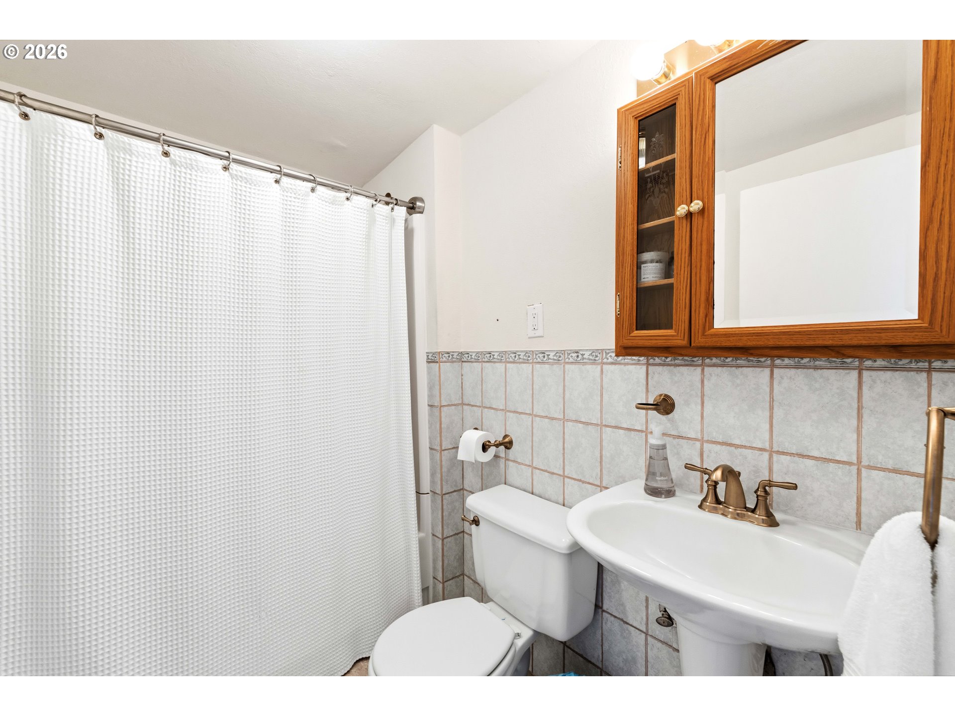 1370 Beach Loop Dr Property Photo 20