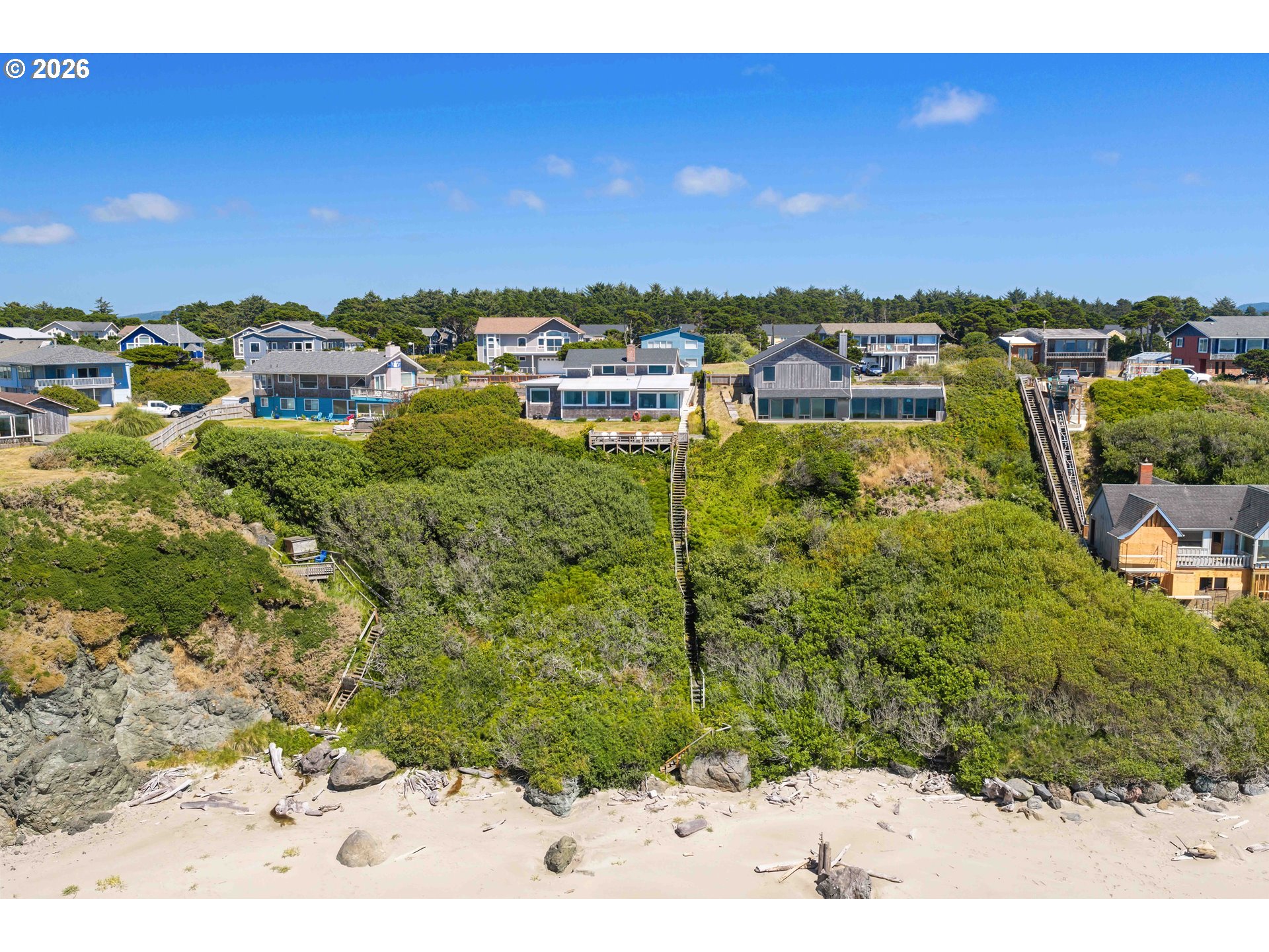 1370 Beach Loop Dr Property Photo 39