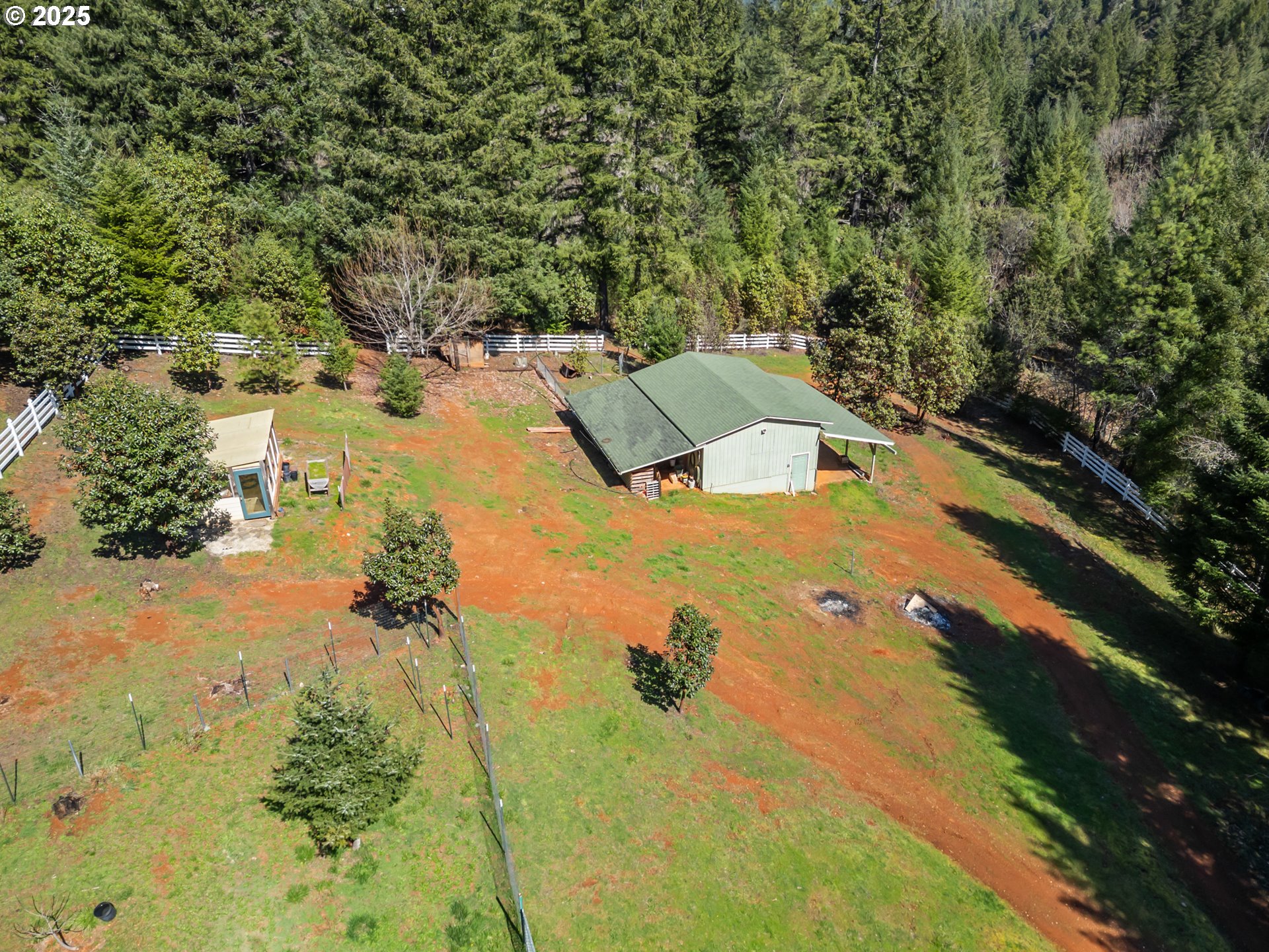 520 Brimstone Rd Property Photo 40