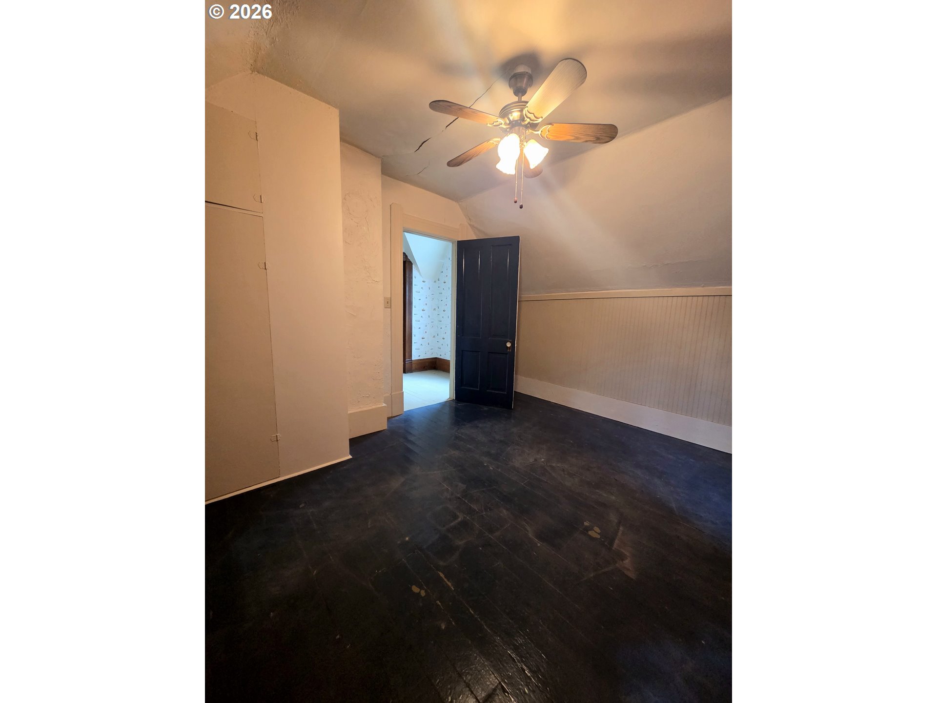 303 N Oregon St Property Photo 25