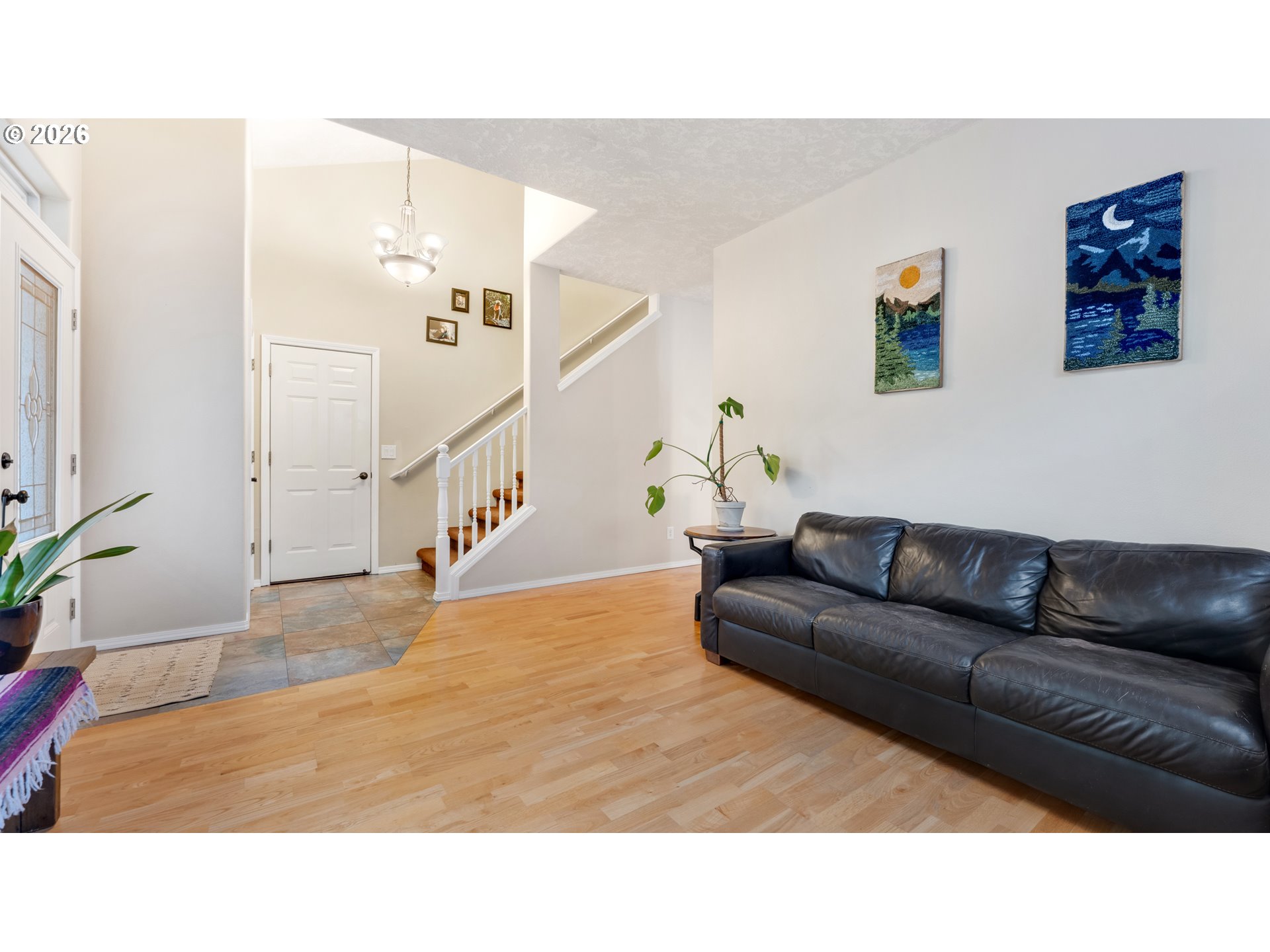 18283 Davis St Property Photo 6
