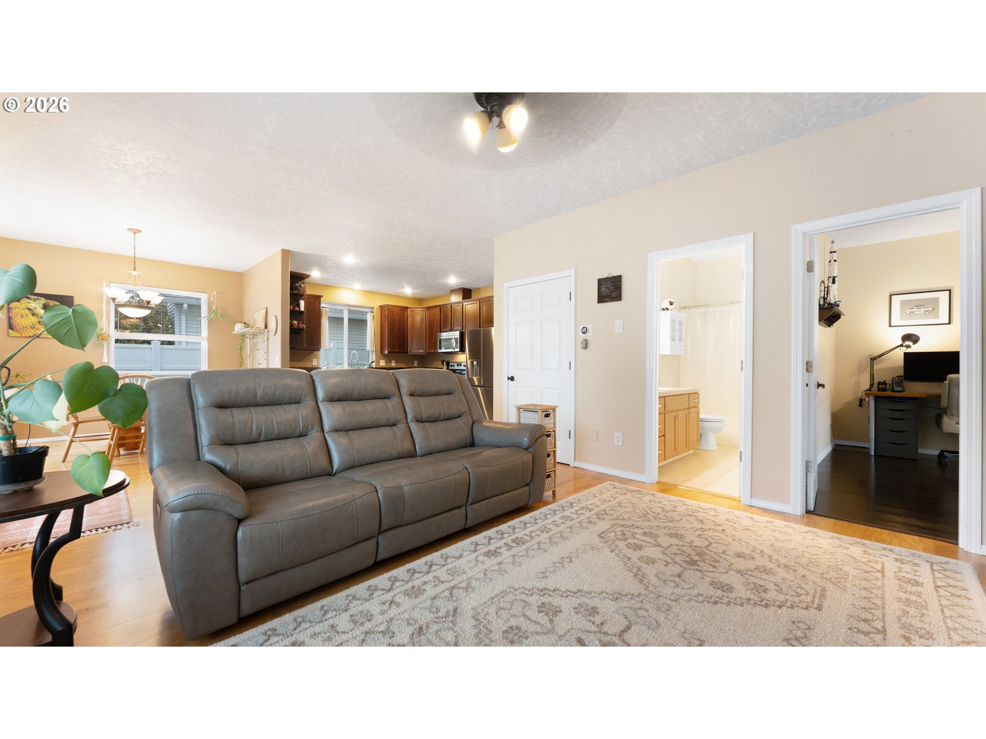 18283 Davis St Property Photo 18