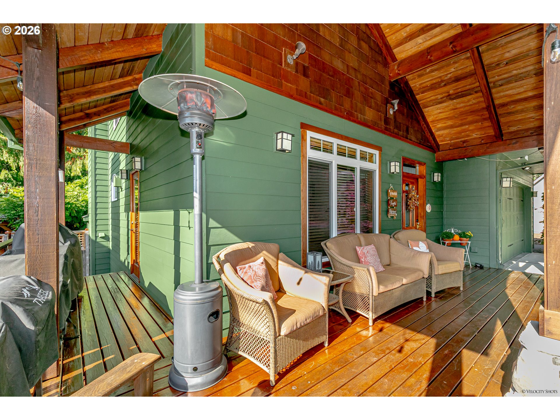 24727 E Mckenzie Valley Ct Property Photo 5