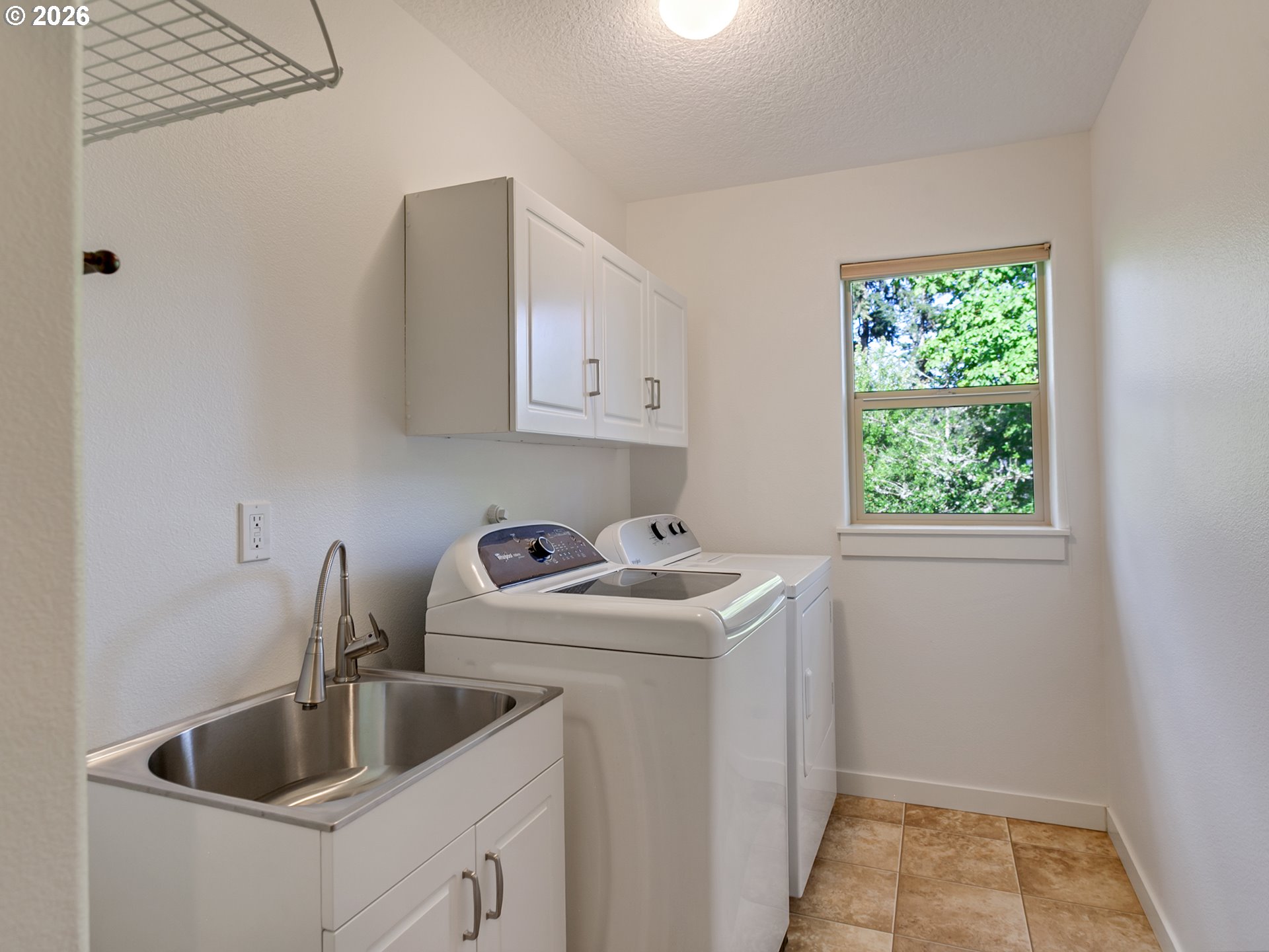 9801 Se Nicholas Dr Property Photo 38