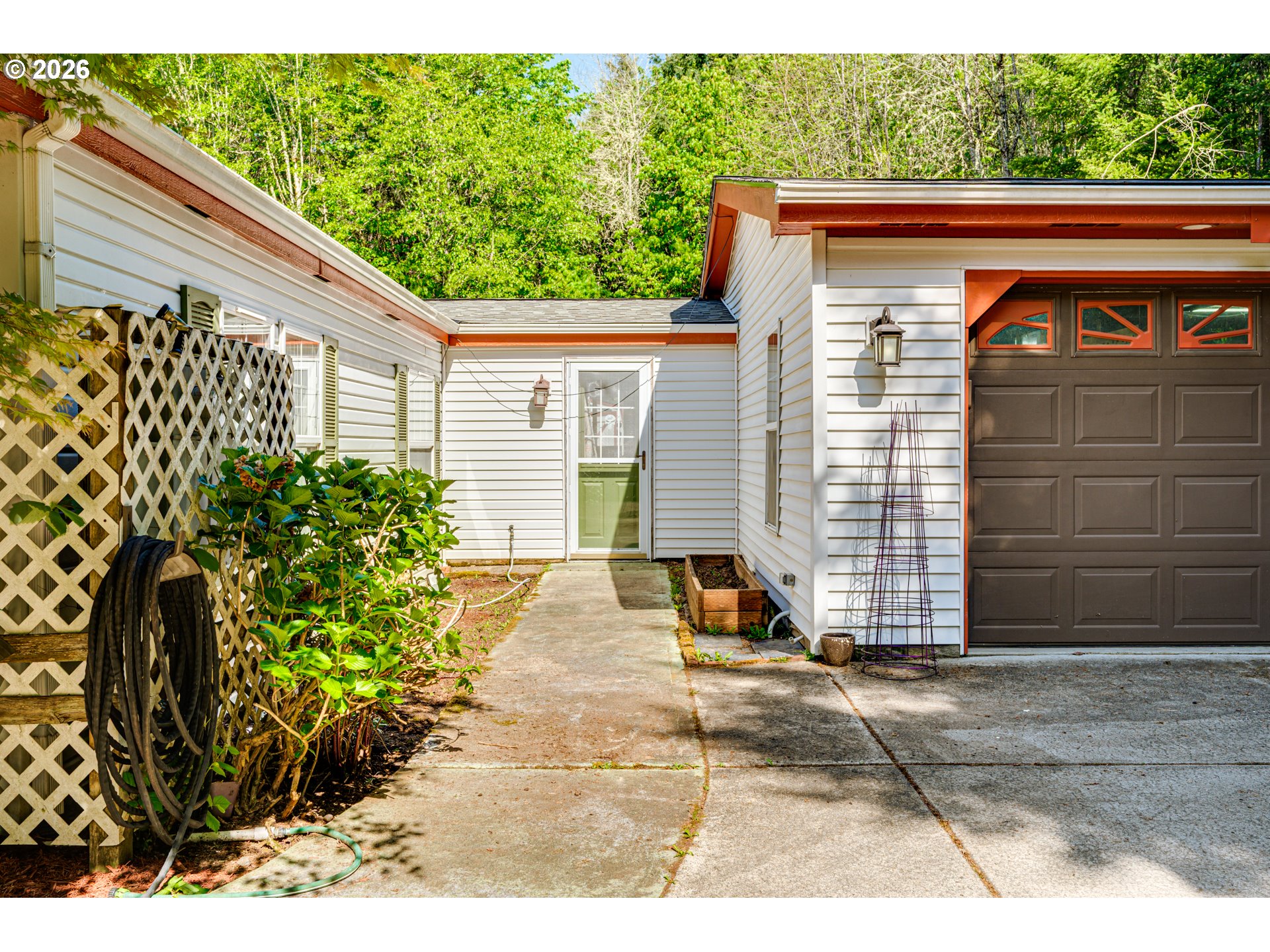 229 Prospect Rd Property Photo 13