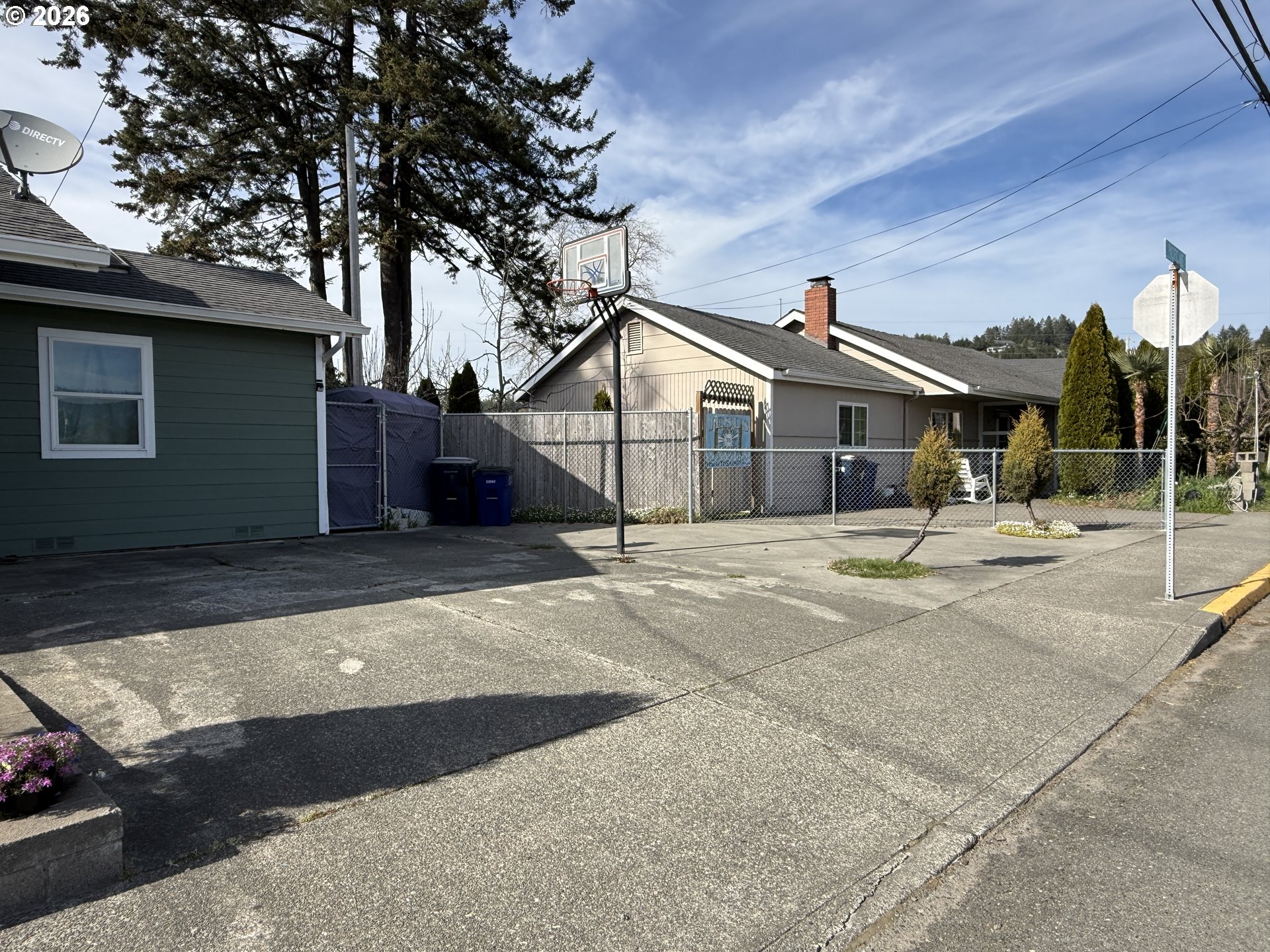 515 Pacific Ave Property Photo 3