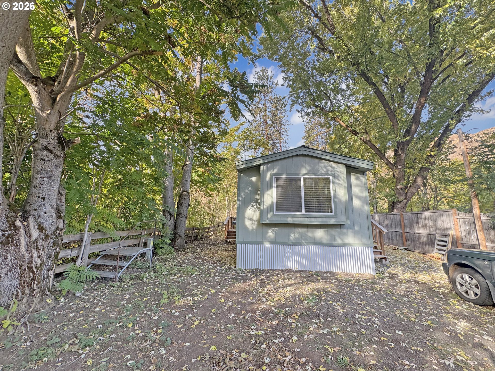 53945 Highway 86 Property Photo 2