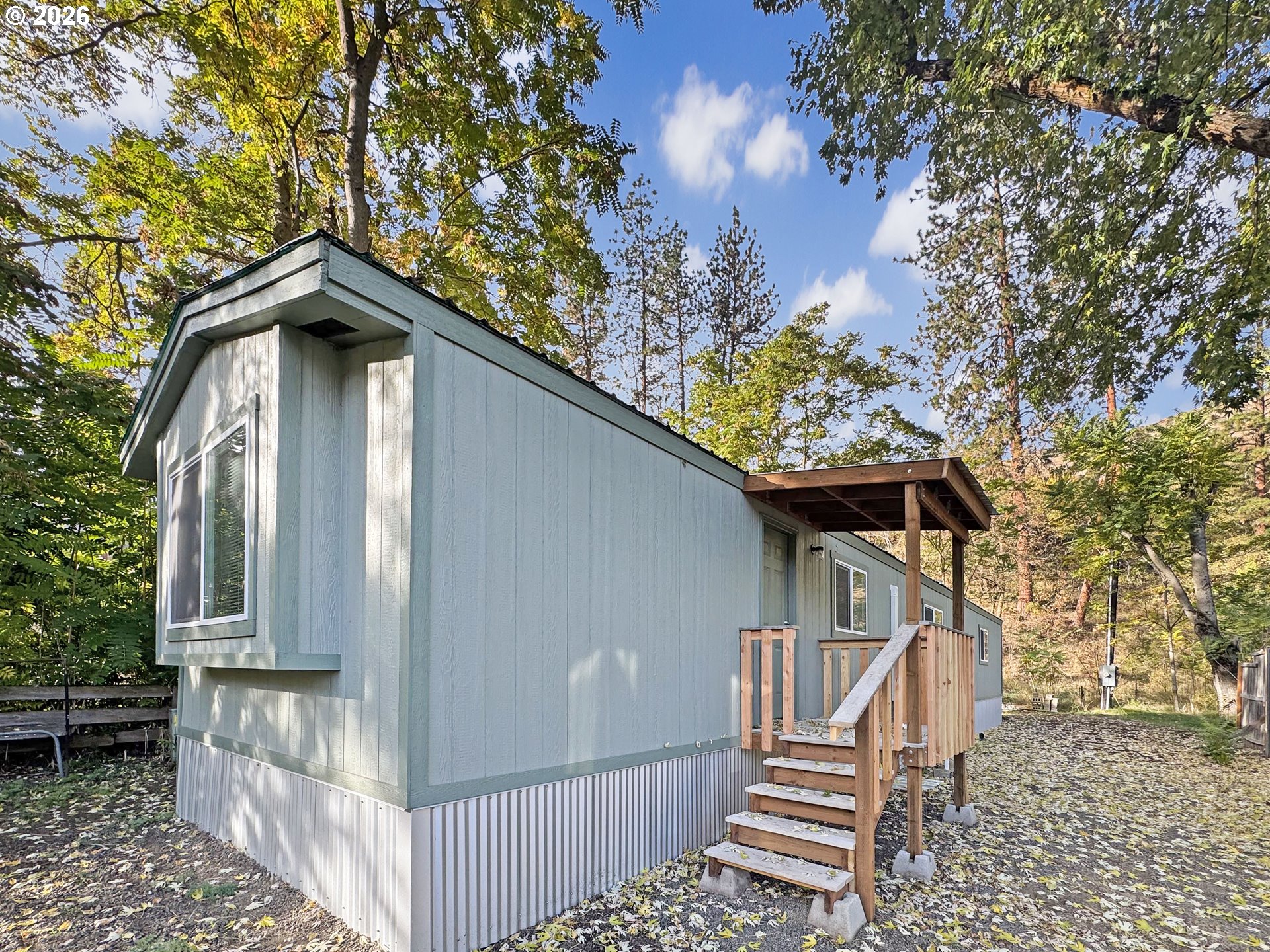 53945 Highway 86 Property Photo 4