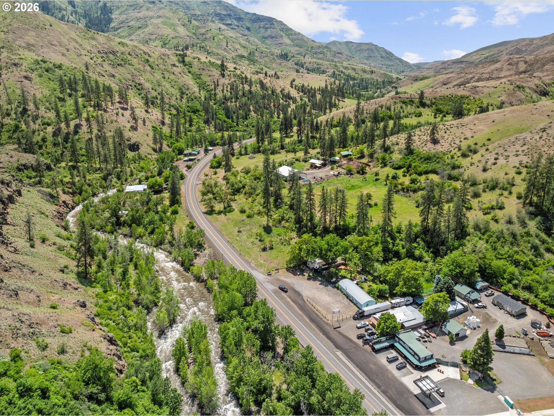 53945 Highway 86 Property Photo 10