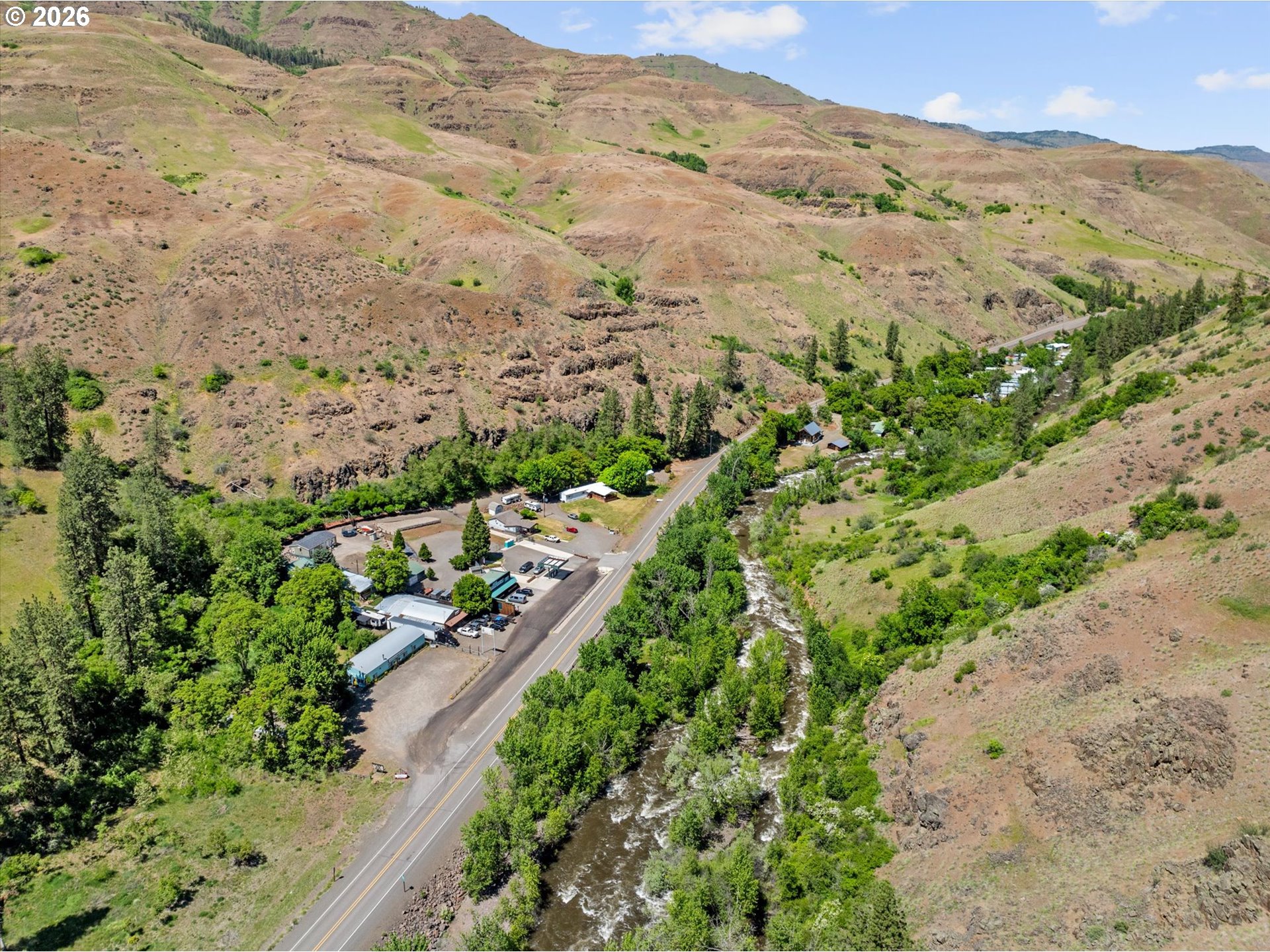 53945 Highway 86 Property Photo 11