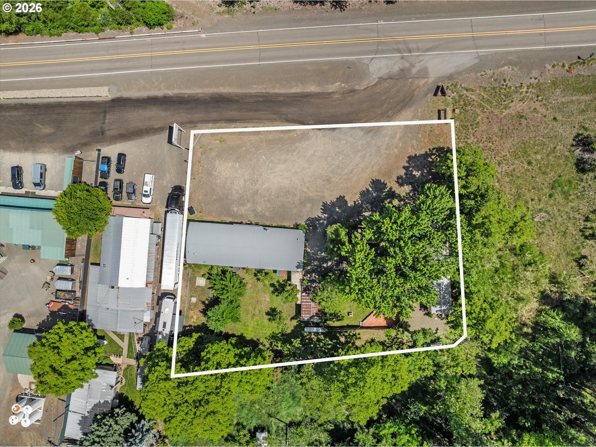 53945 Highway 86 Property Photo 12