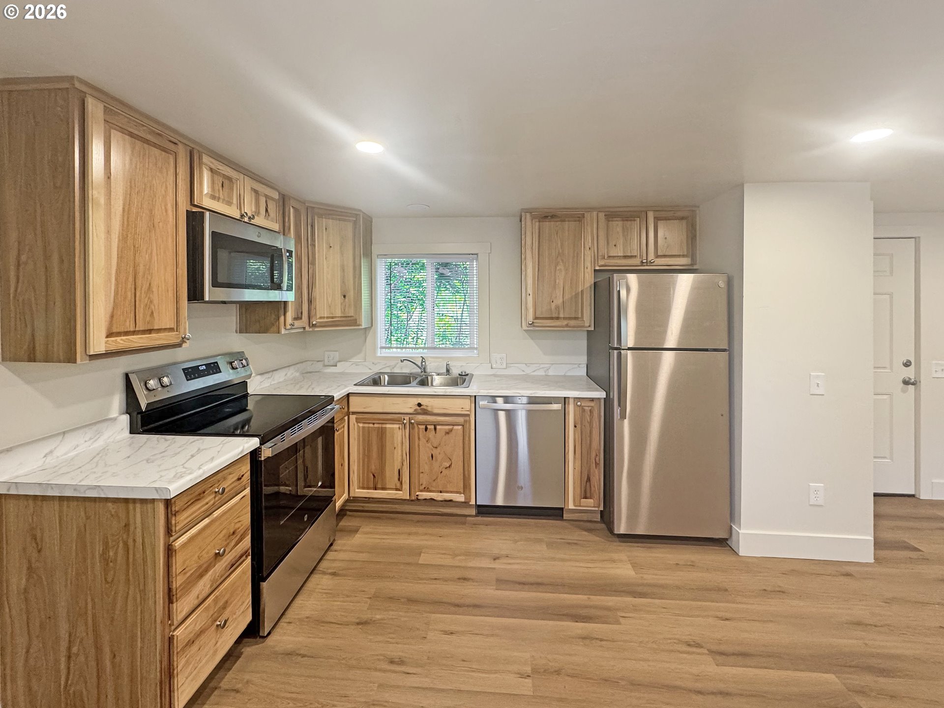 53945 Highway 86 Property Photo 35