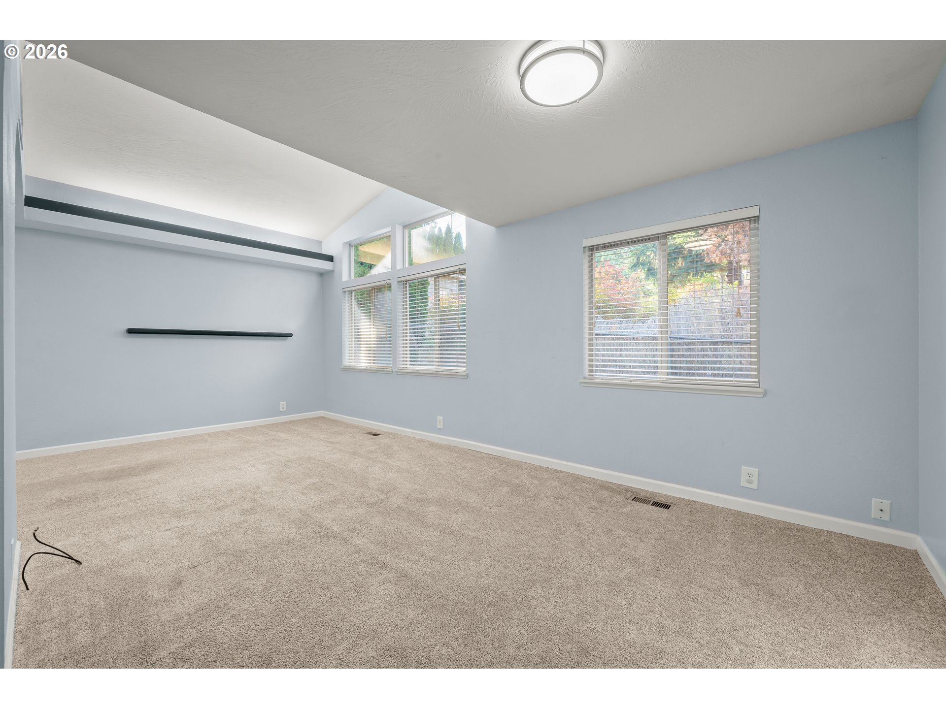421 S 70th Pl Property Photo 6
