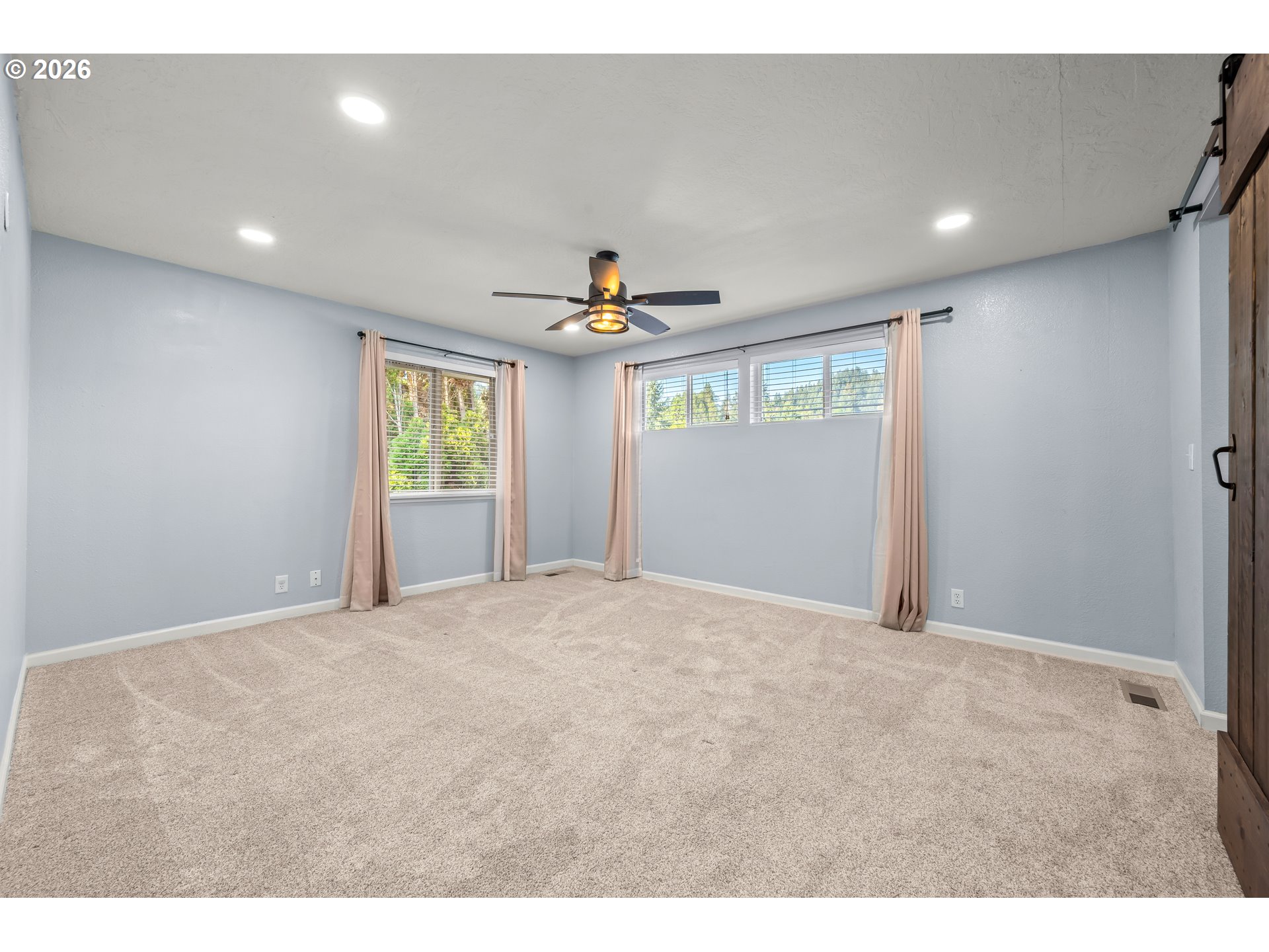 421 S 70th Pl Property Photo 17
