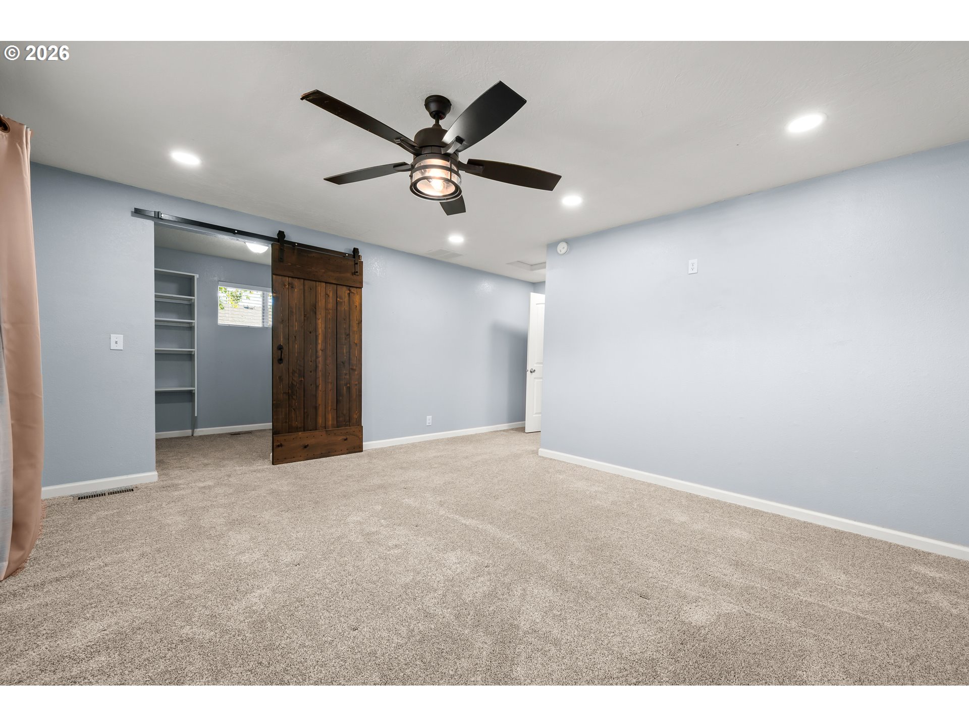 421 S 70th Pl Property Photo 18