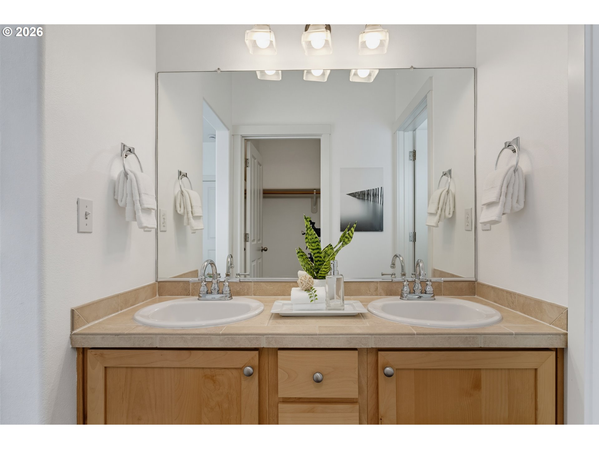 10757 Ne Red Wing Way 201 Property Photo 17