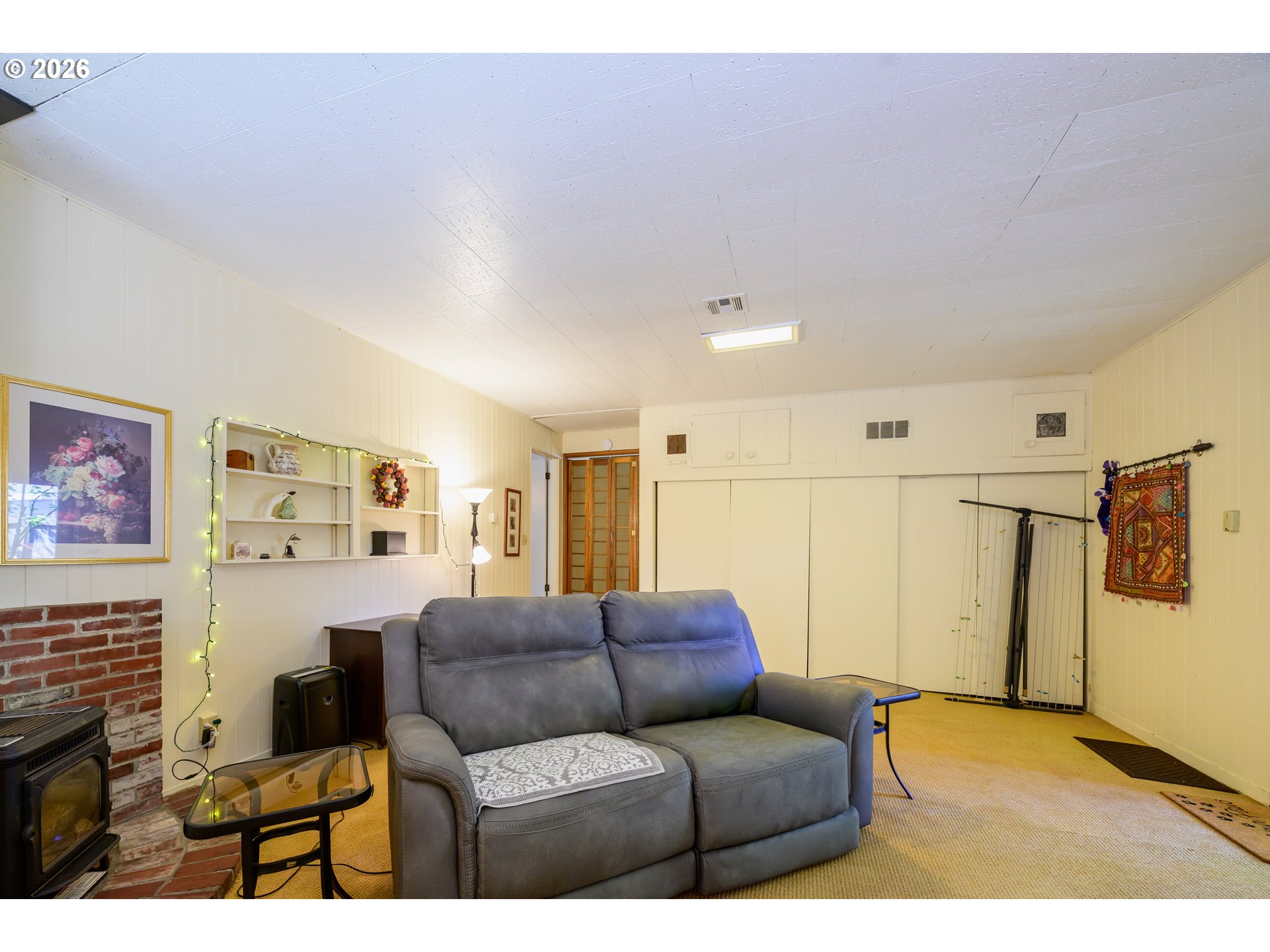 783 Howard Ave Property Photo 11
