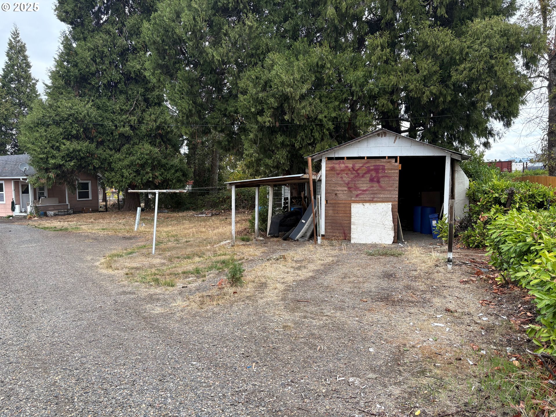 1281 Hwy 99n Property Photo 28