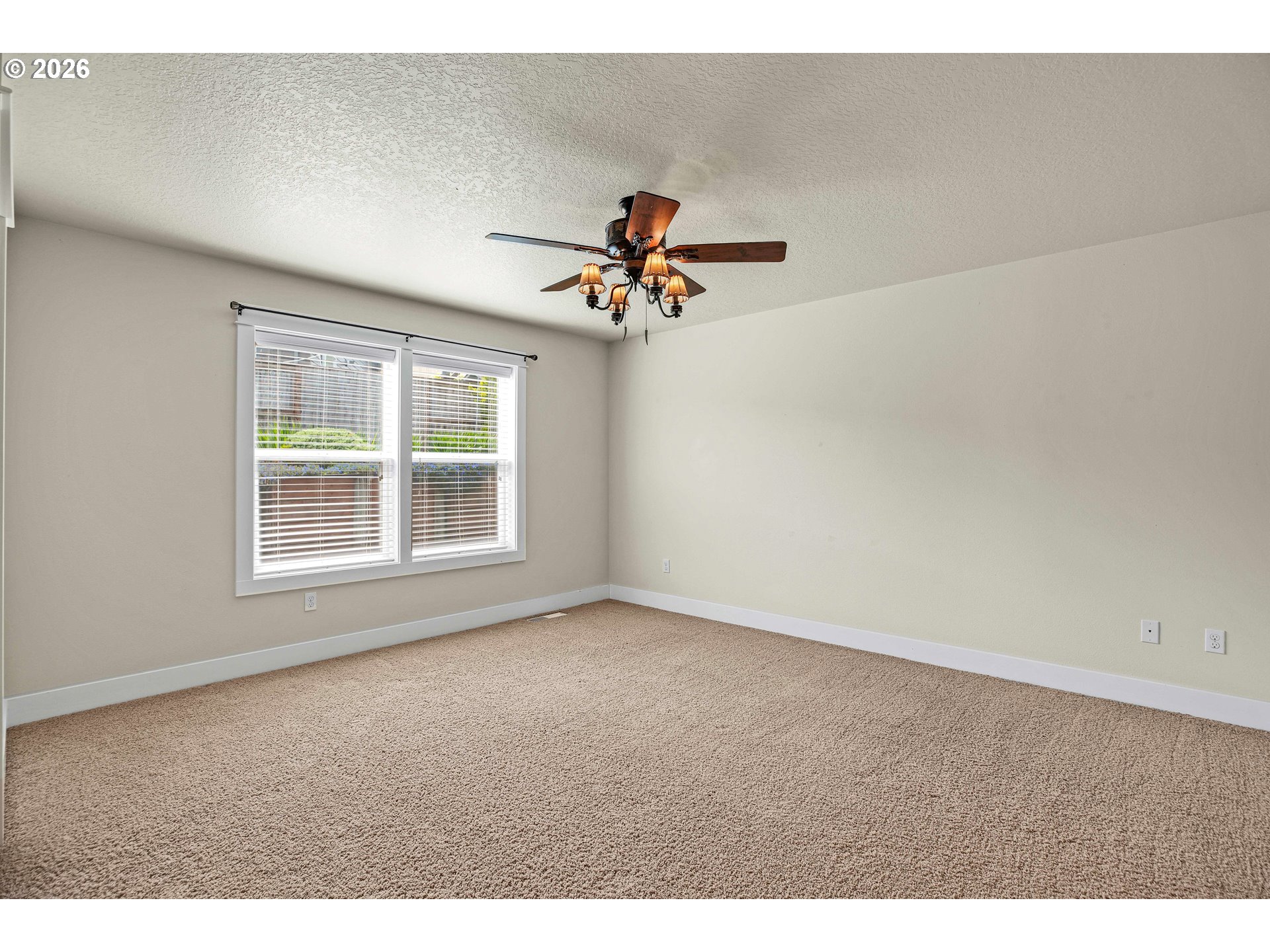 2624 Ne 55th Pl Property Photo 22