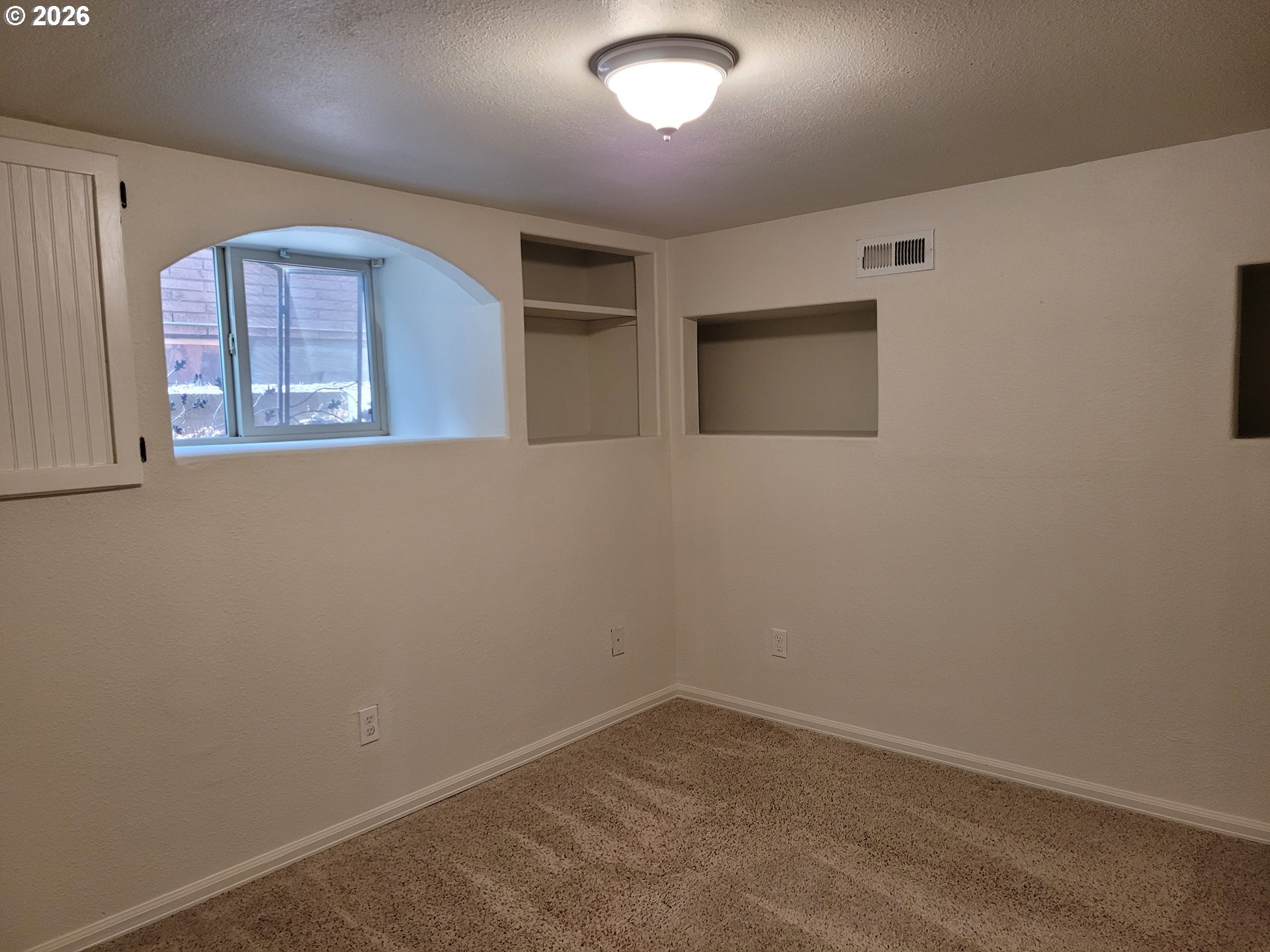 1424 Broadway St Property Photo 22