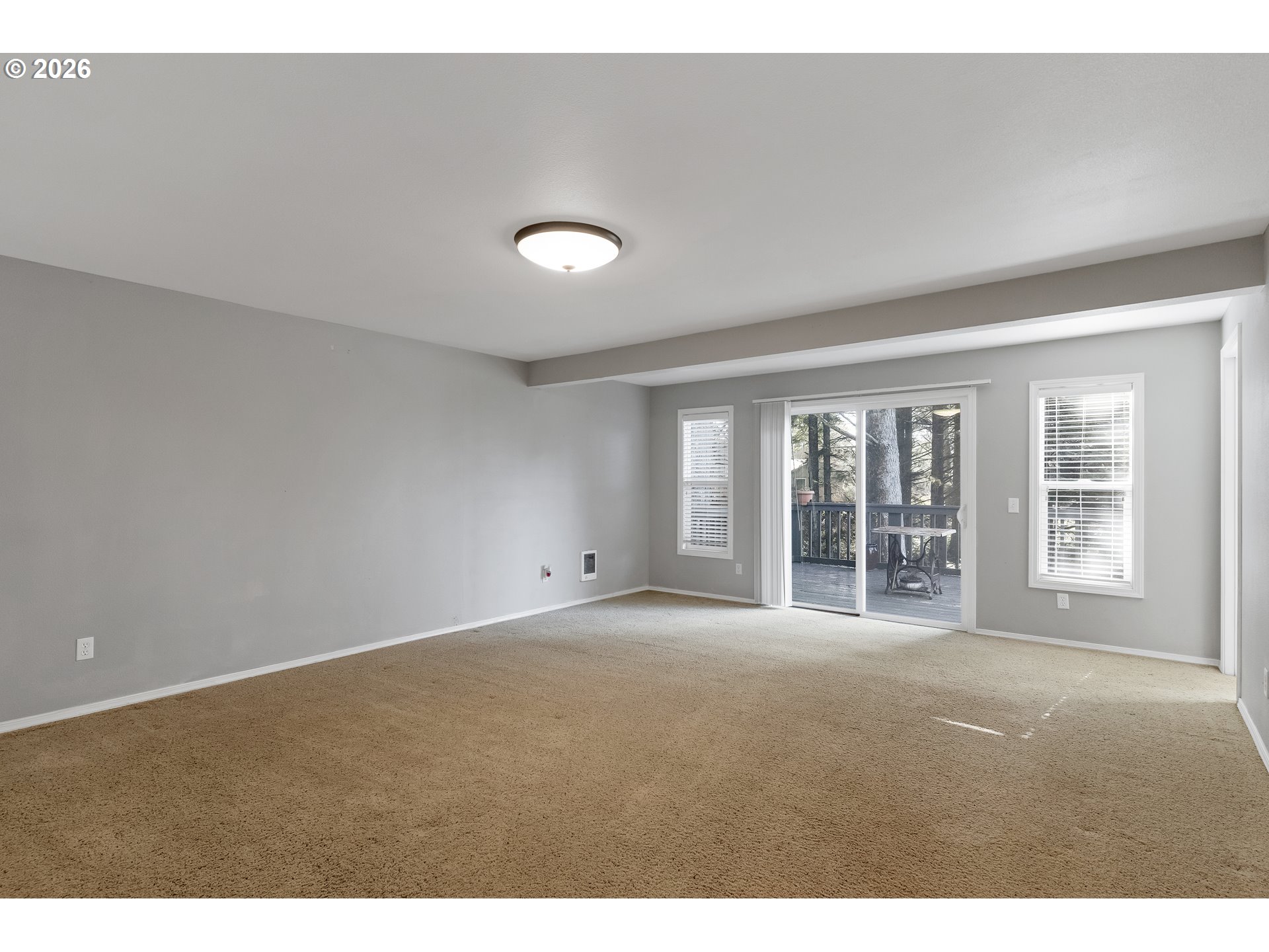 126 Se 145th Dr Property Photo 25