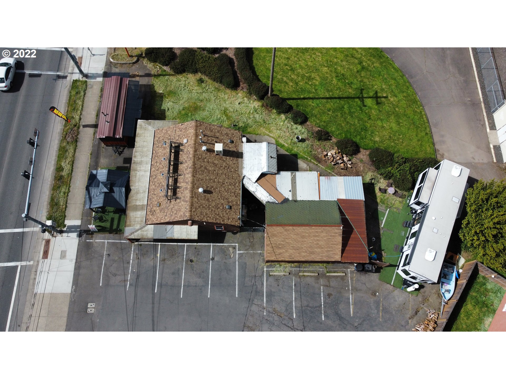 1293 Hwy 99n Property Photo 6