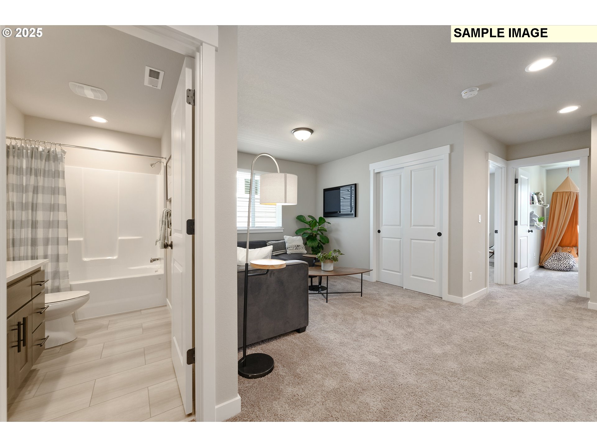 2216 Ne Singer Ln 256 Property Photo 11