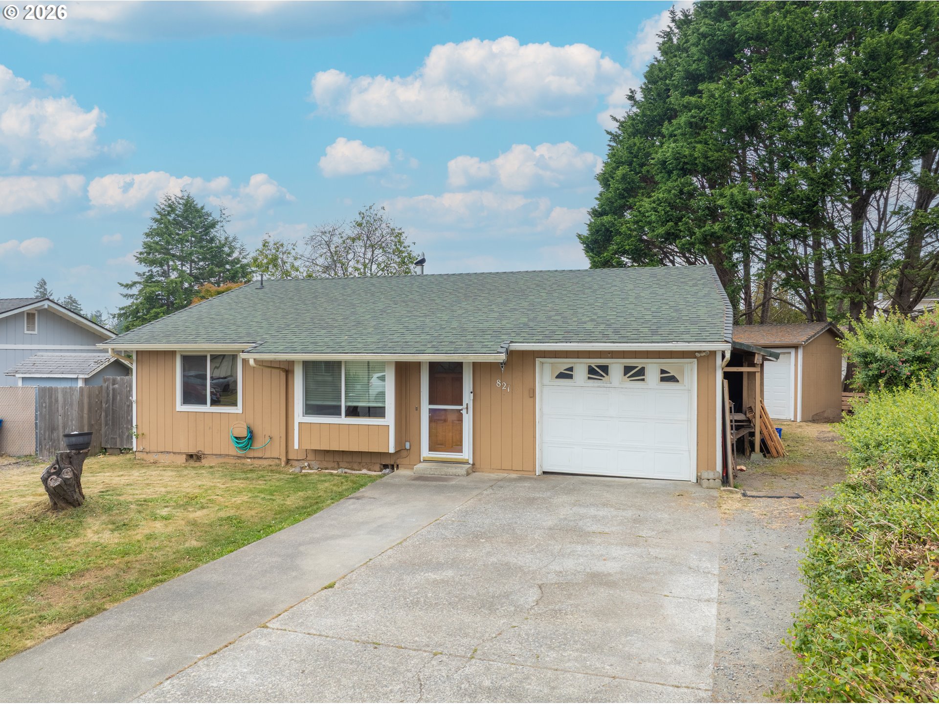 821 Kevin Pl Property Photo 1