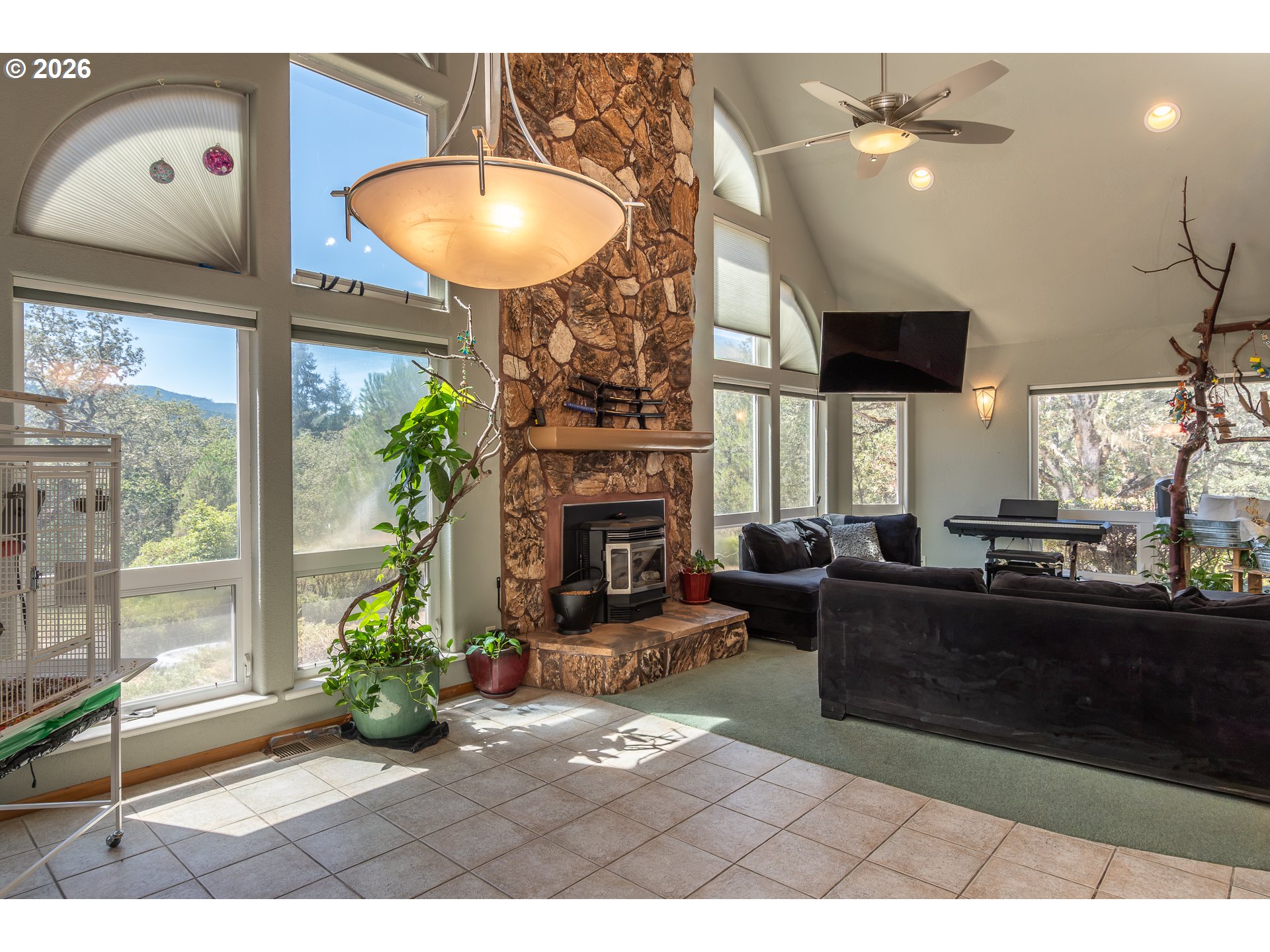 1265 Evergreen Ridge Rd Property Photo 6