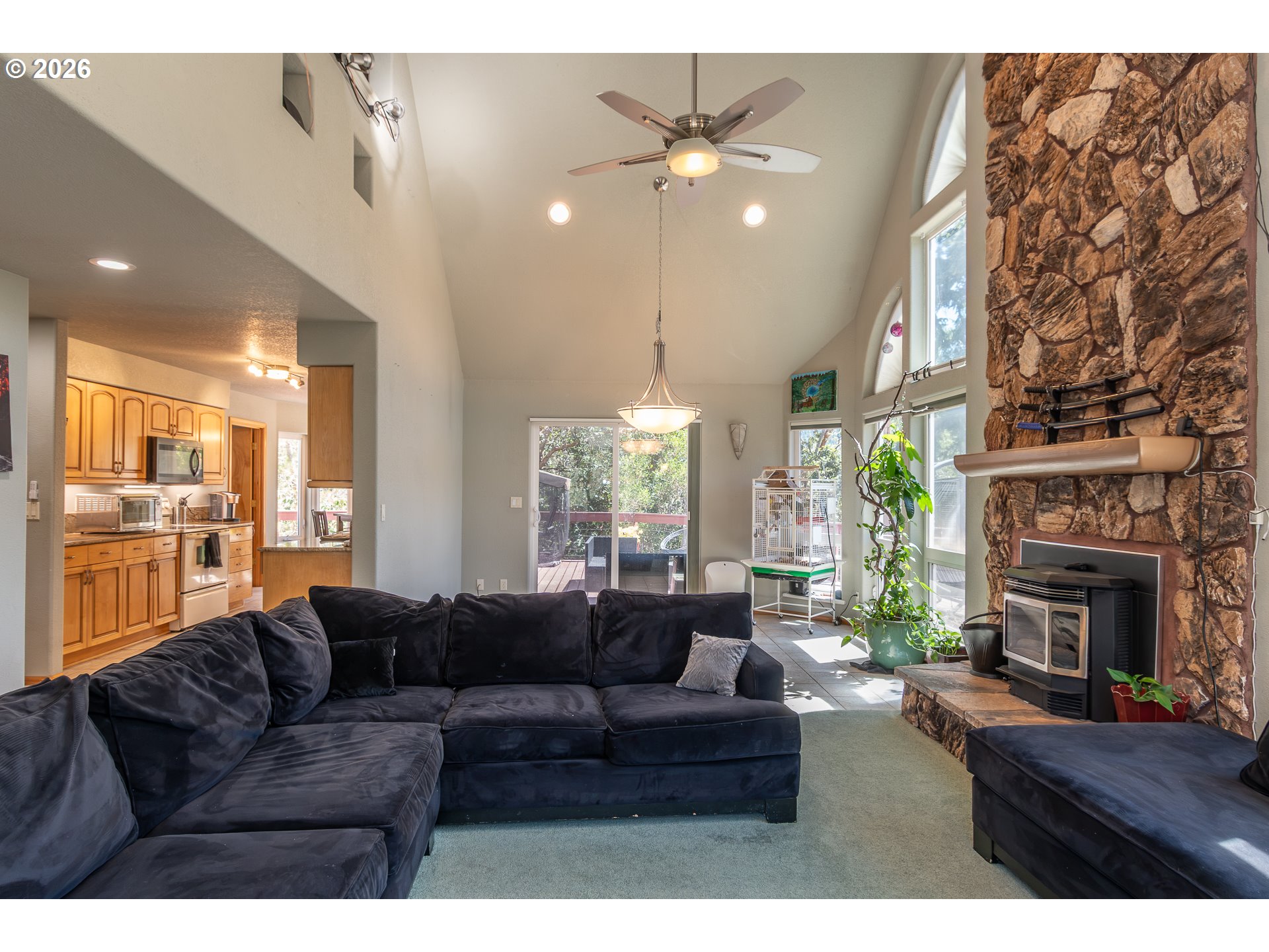1265 Evergreen Ridge Rd Property Photo 10